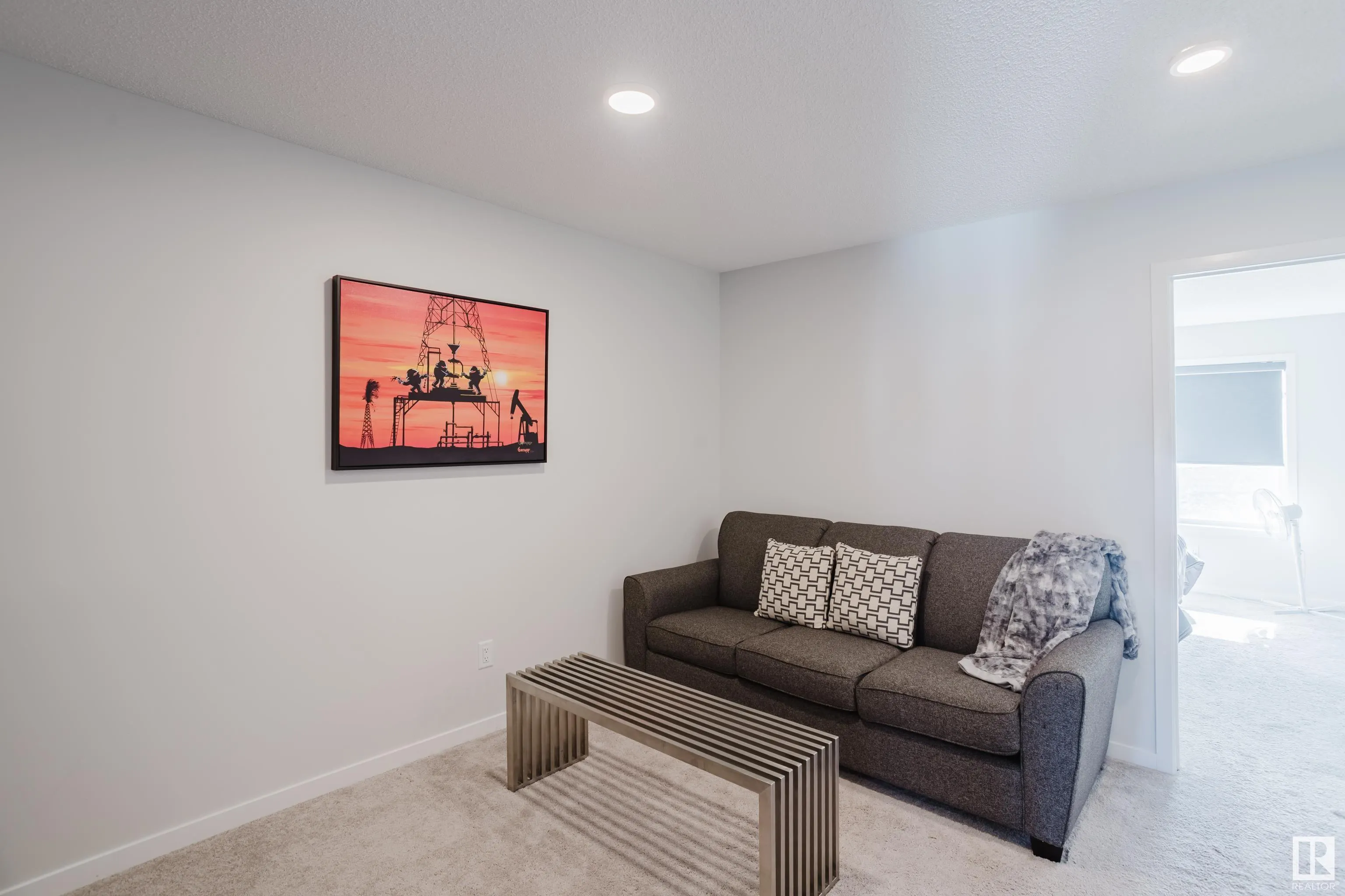 5210 LARK Crescent
