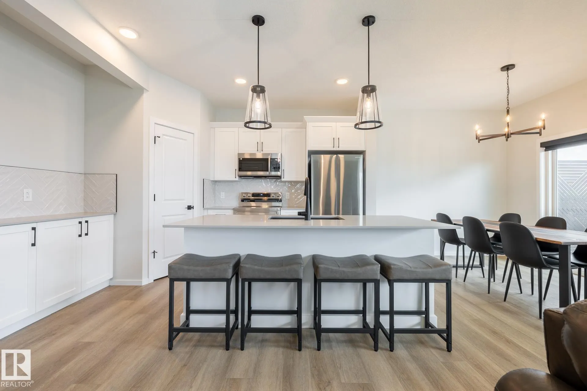 328 GENESIS Villa(s)