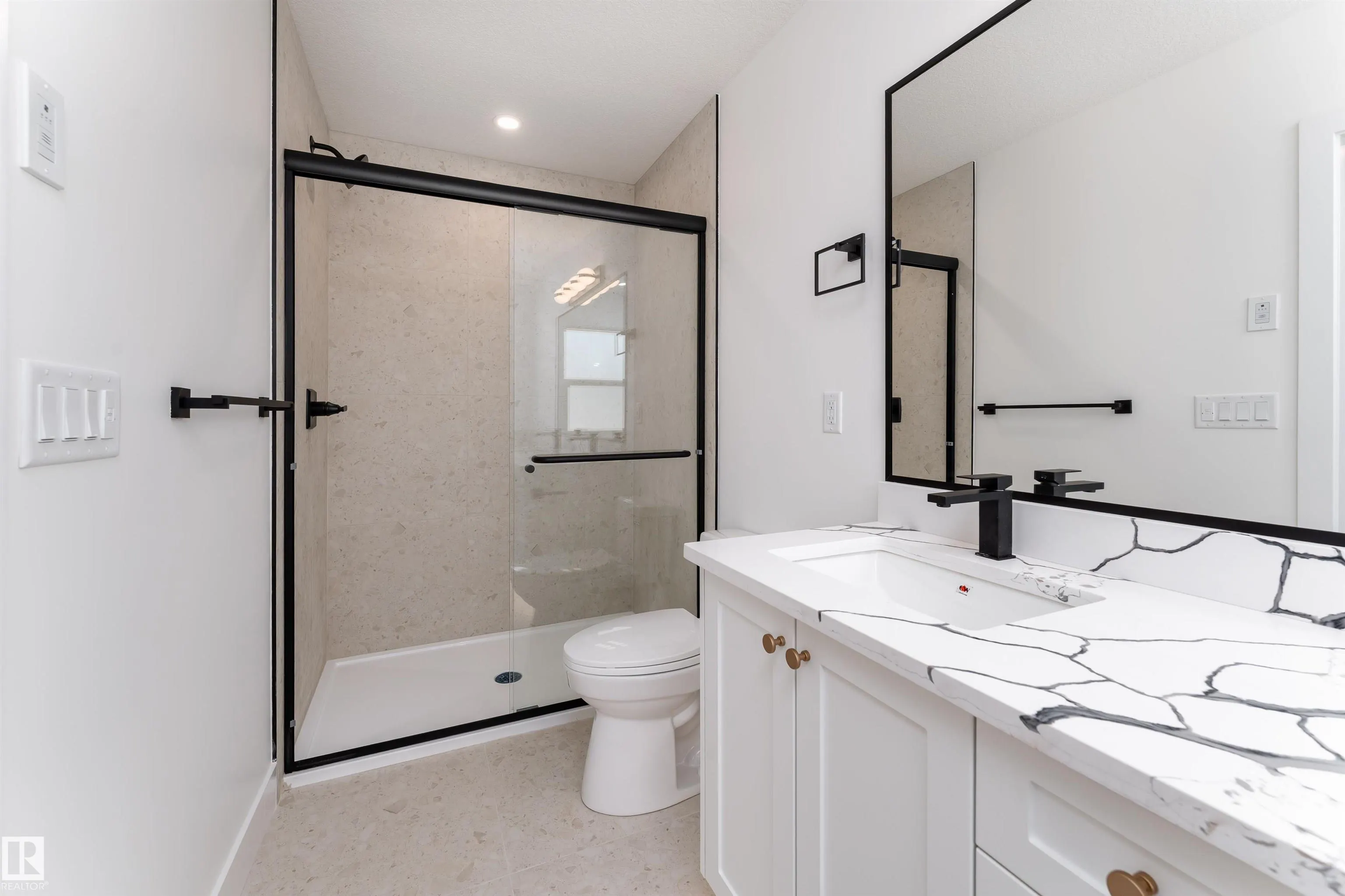 3127 Magpie Way