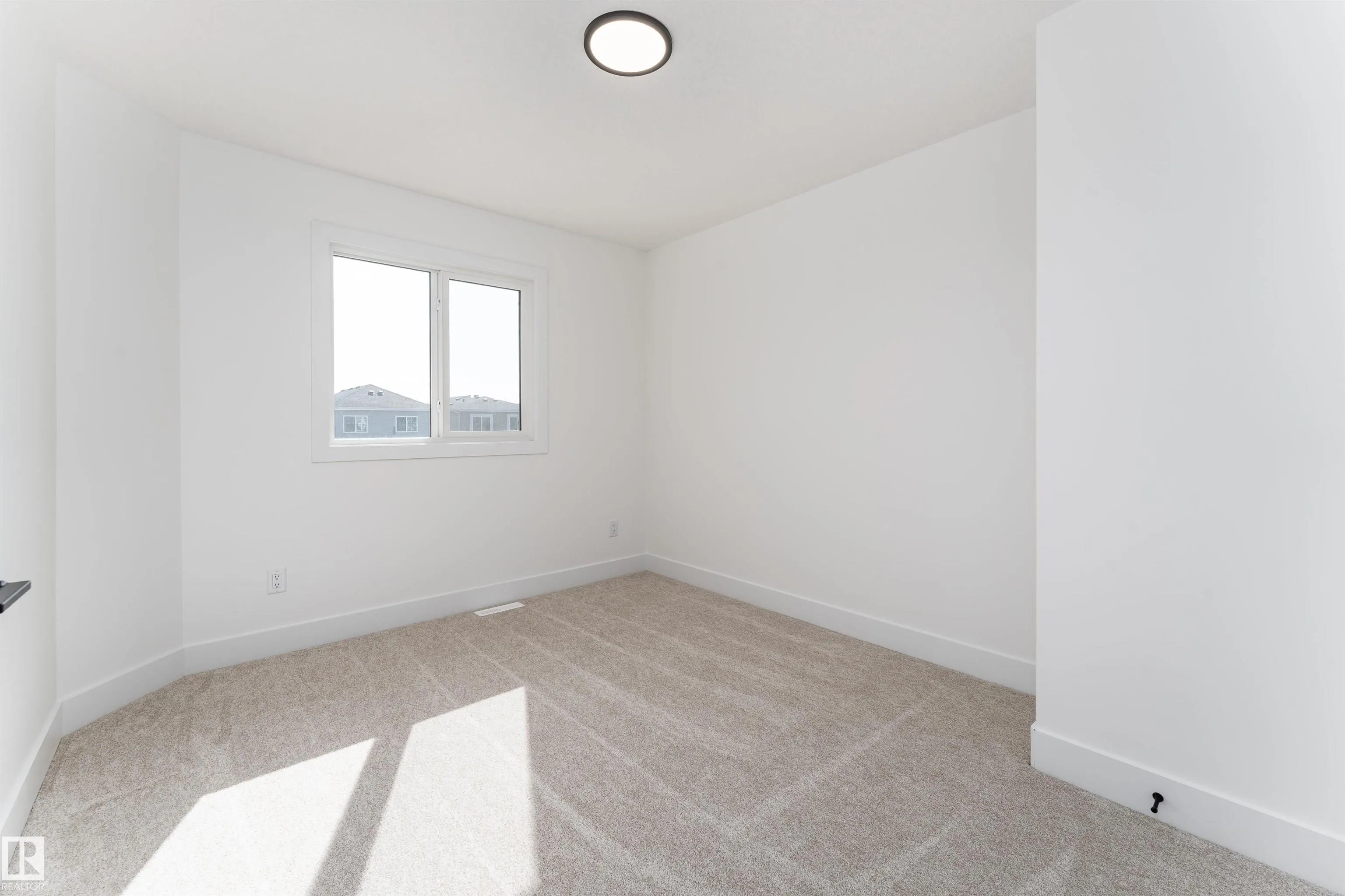 3127 Magpie Way