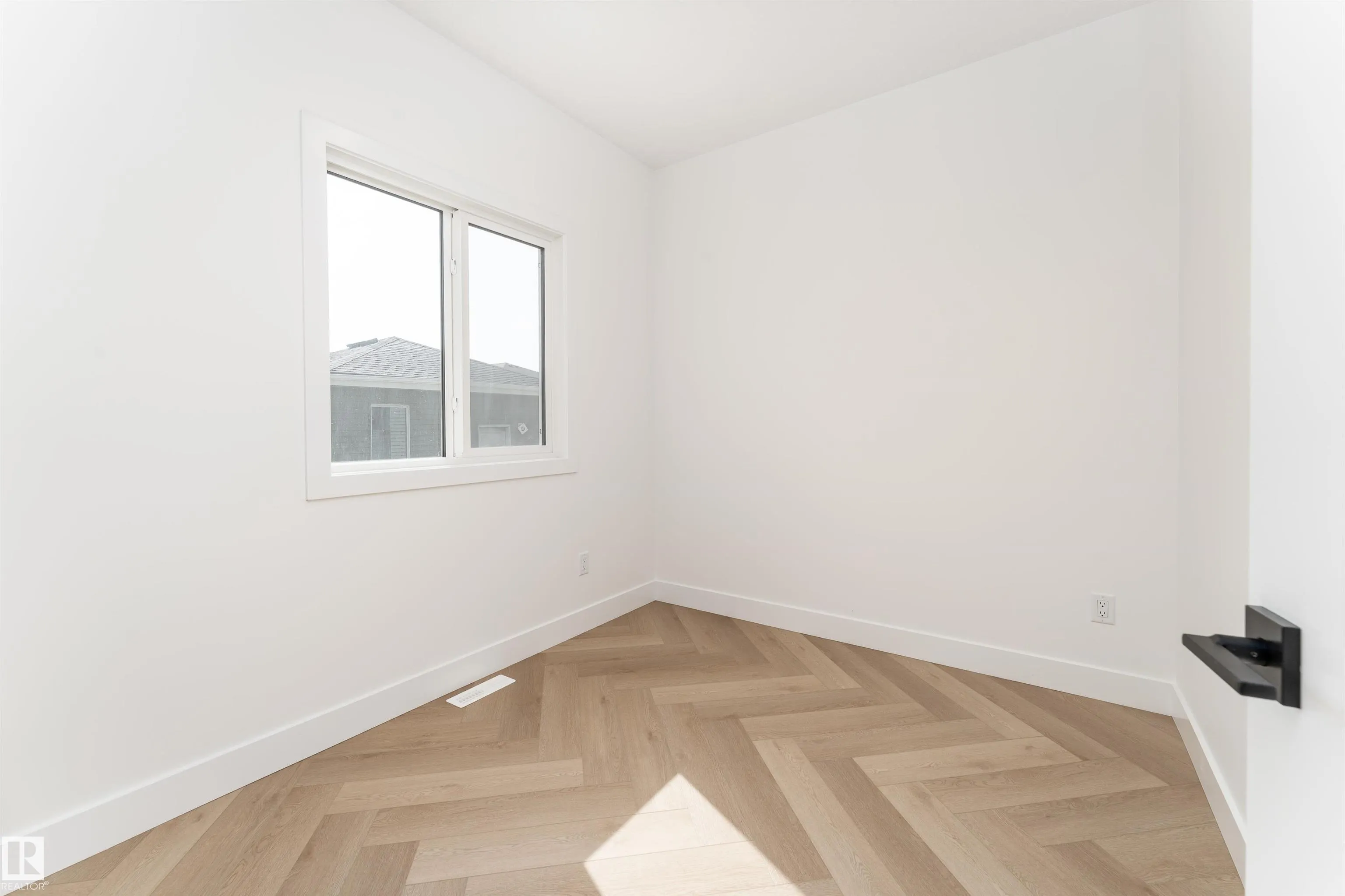 3127 Magpie Way