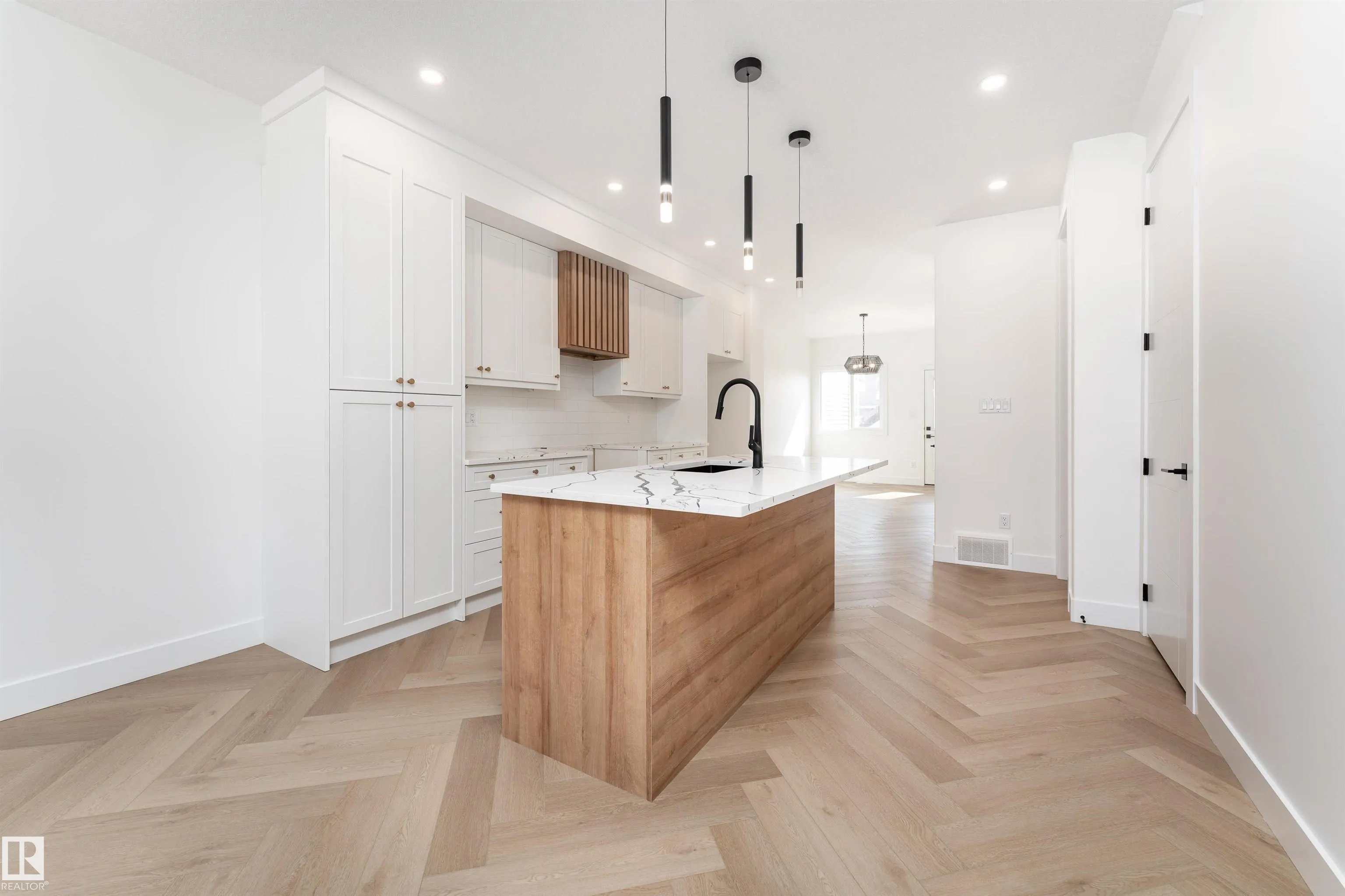 3127 Magpie Way