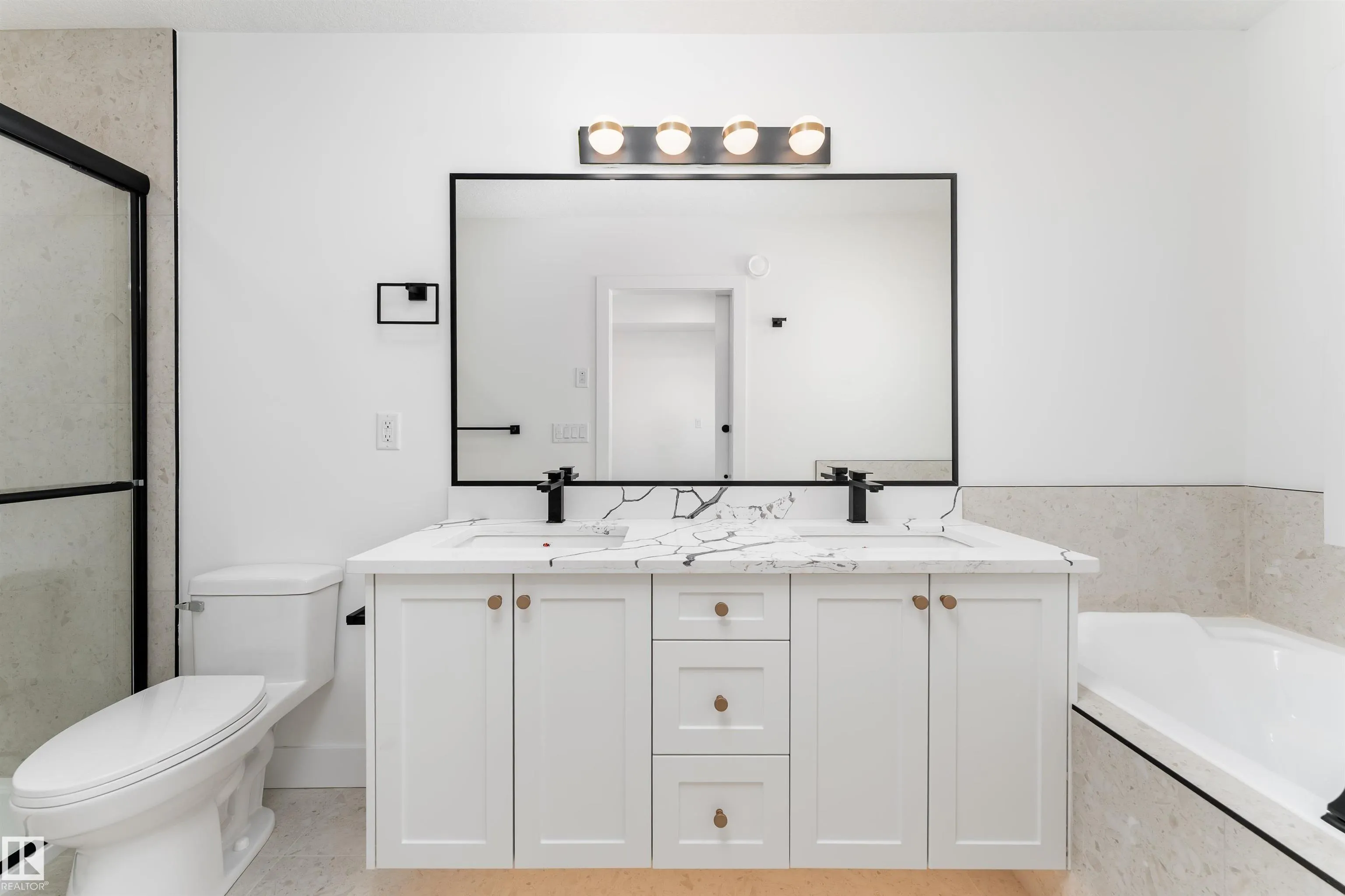 3127 Magpie Way