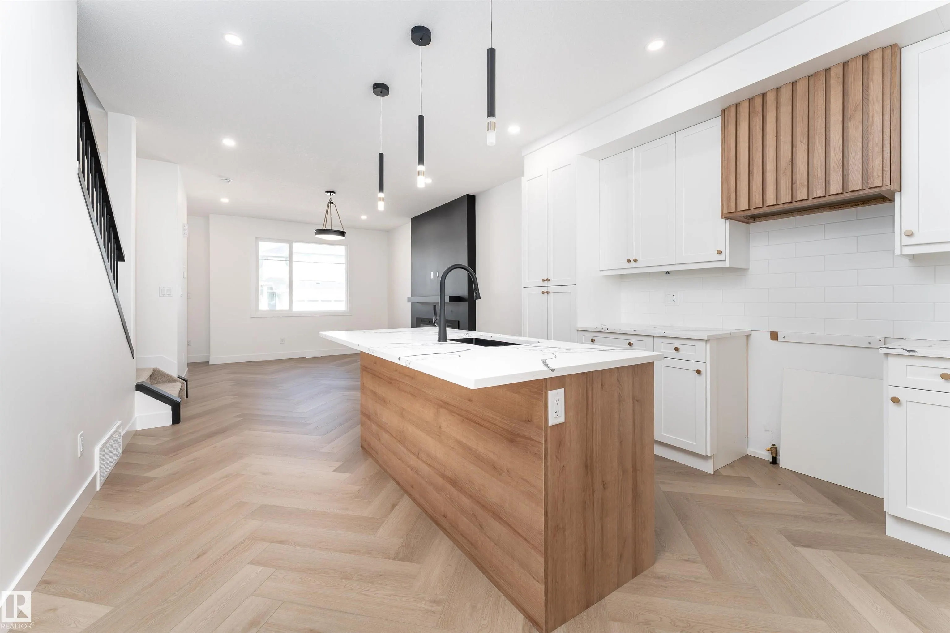 3127 Magpie Way