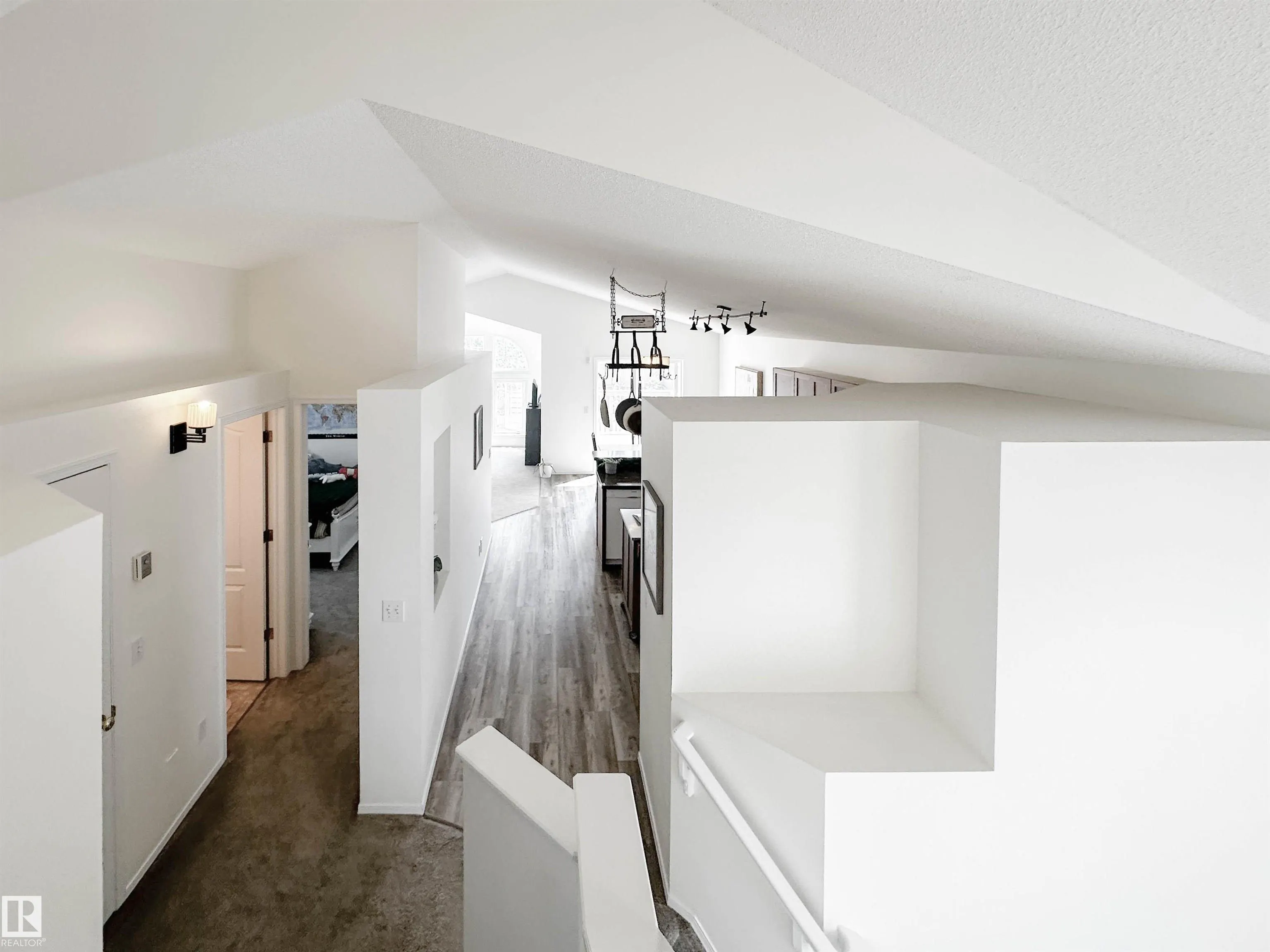 68 NEWMARKET Way