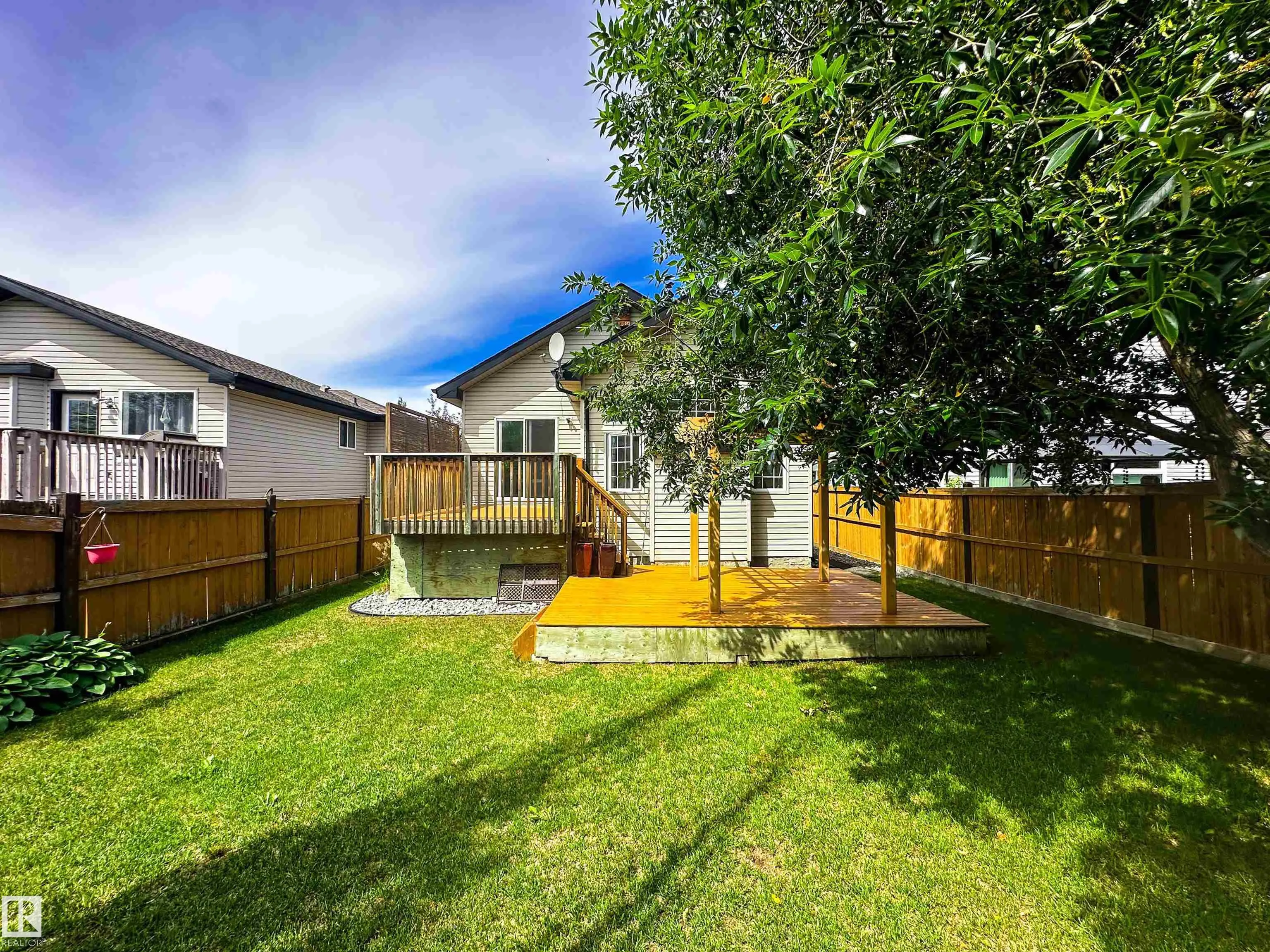 68 NEWMARKET Way