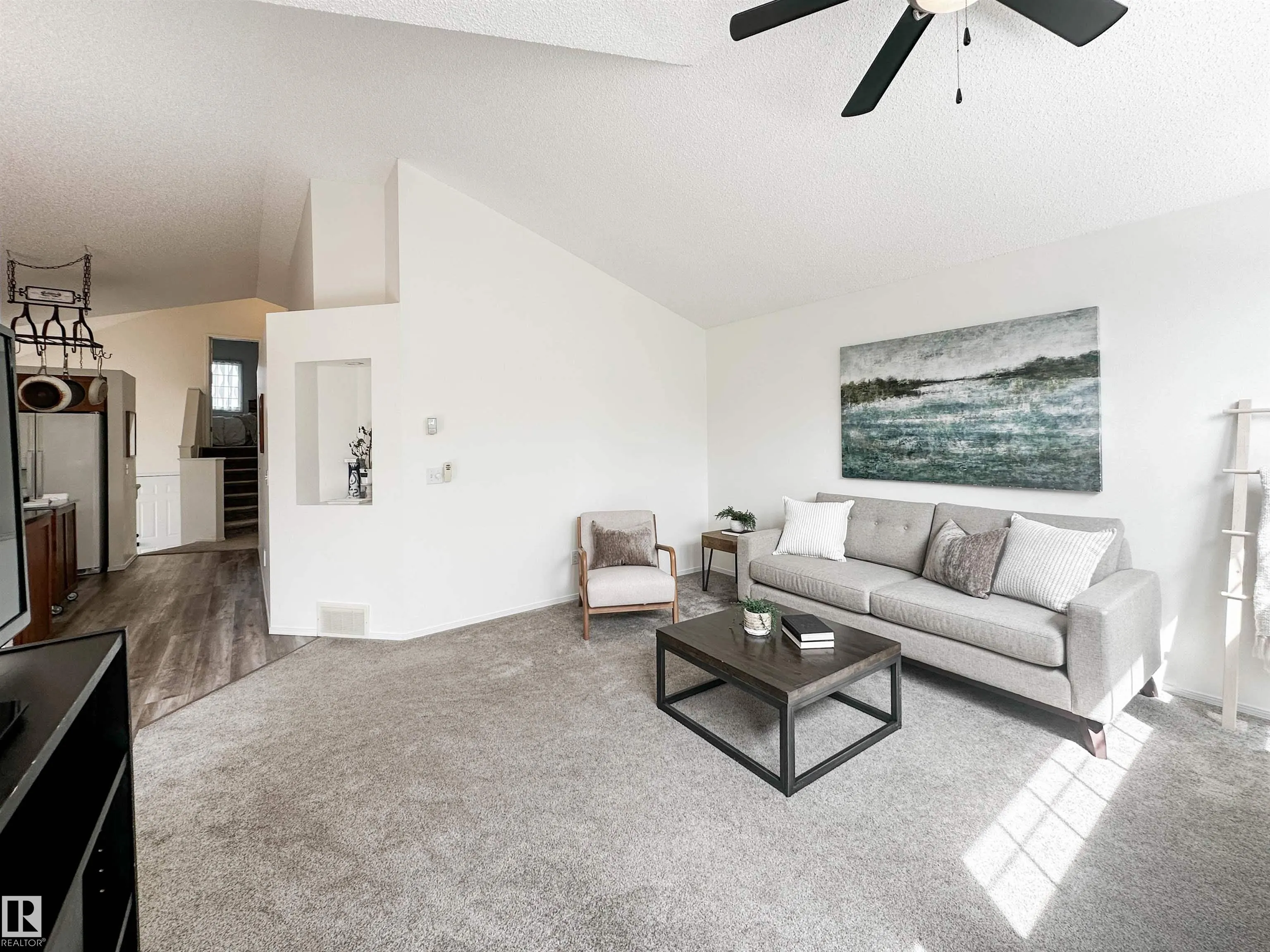 68 NEWMARKET Way