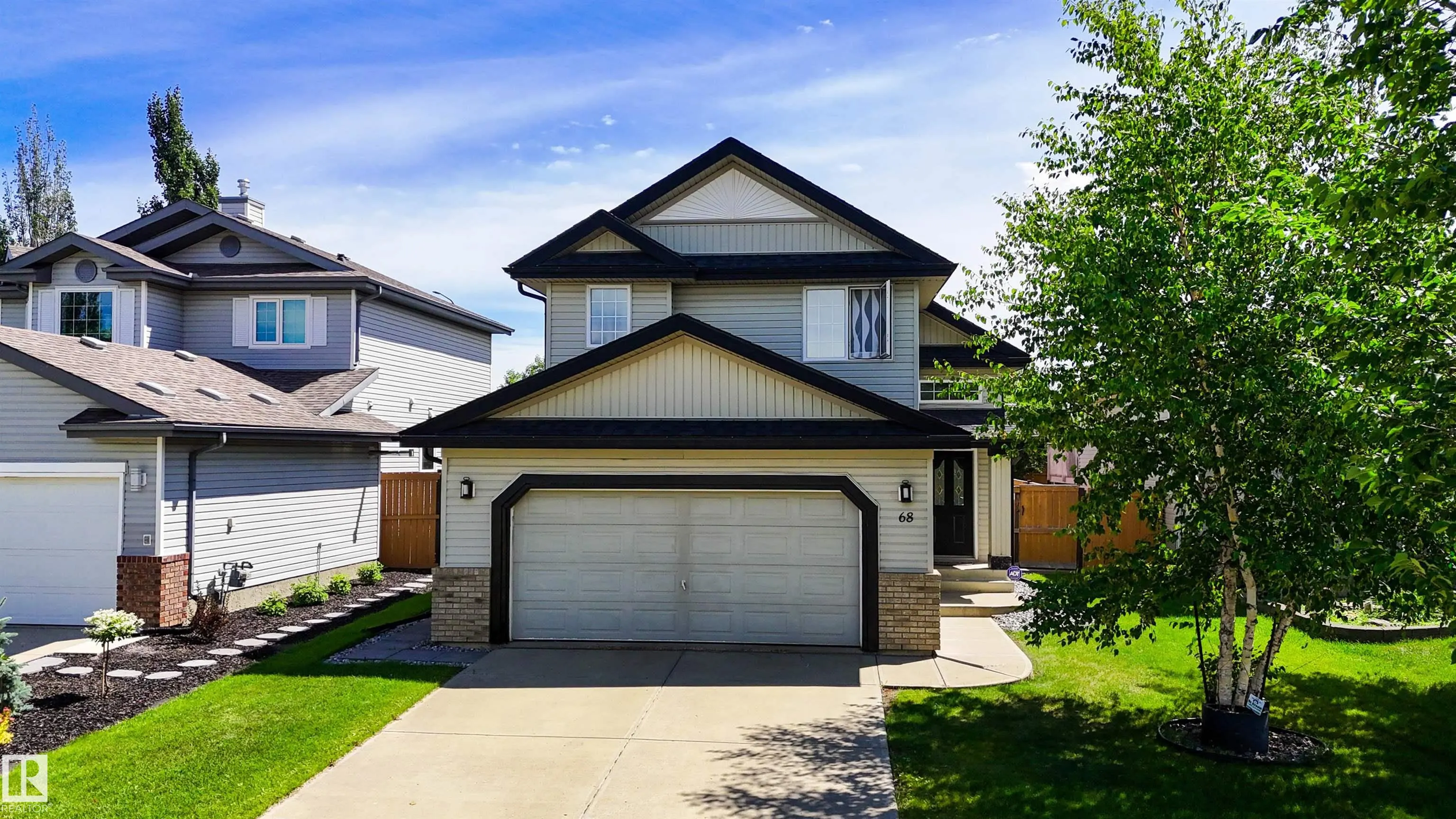 68 NEWMARKET Way