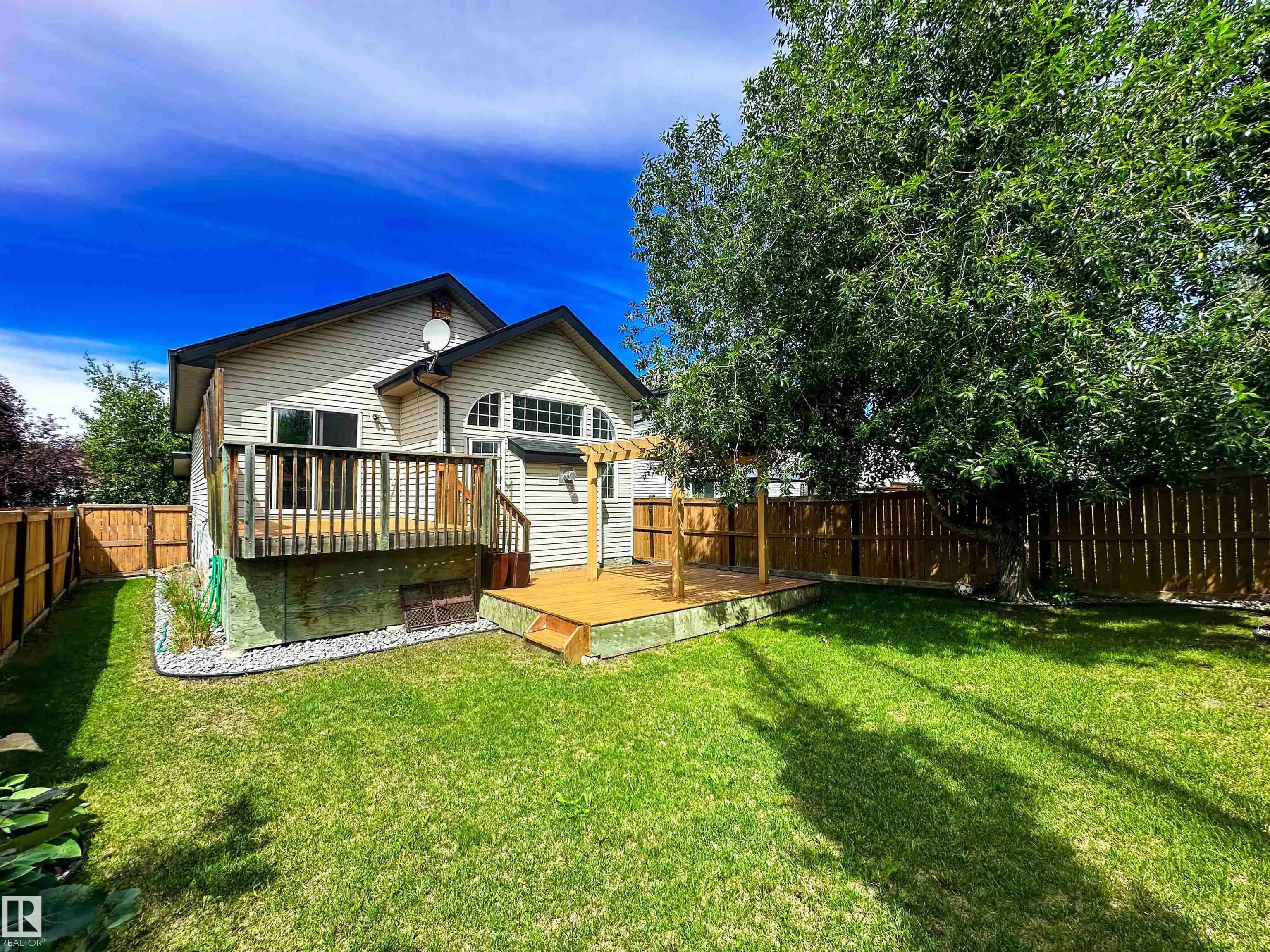 68 NEWMARKET Way