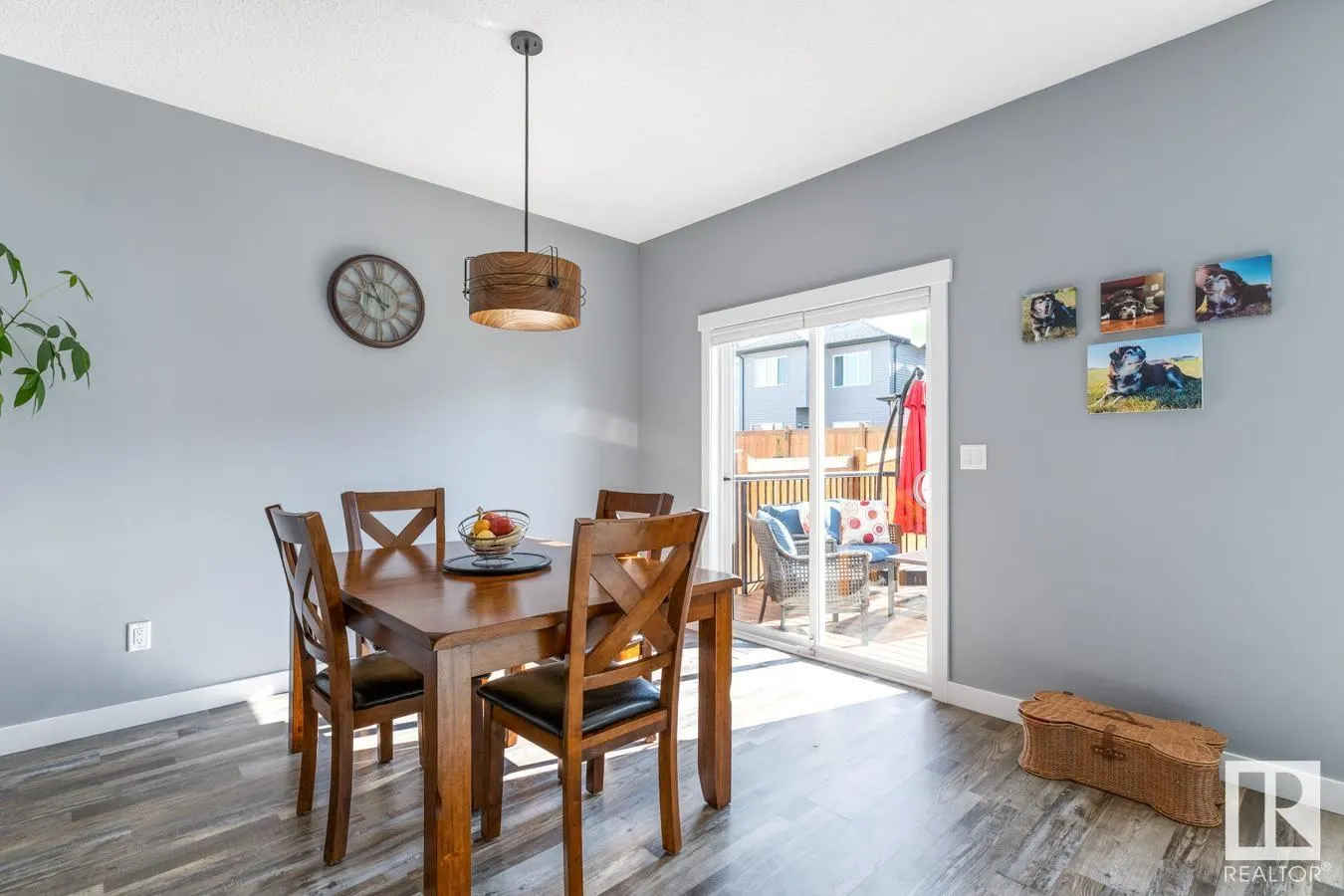 1009 BERG Place
