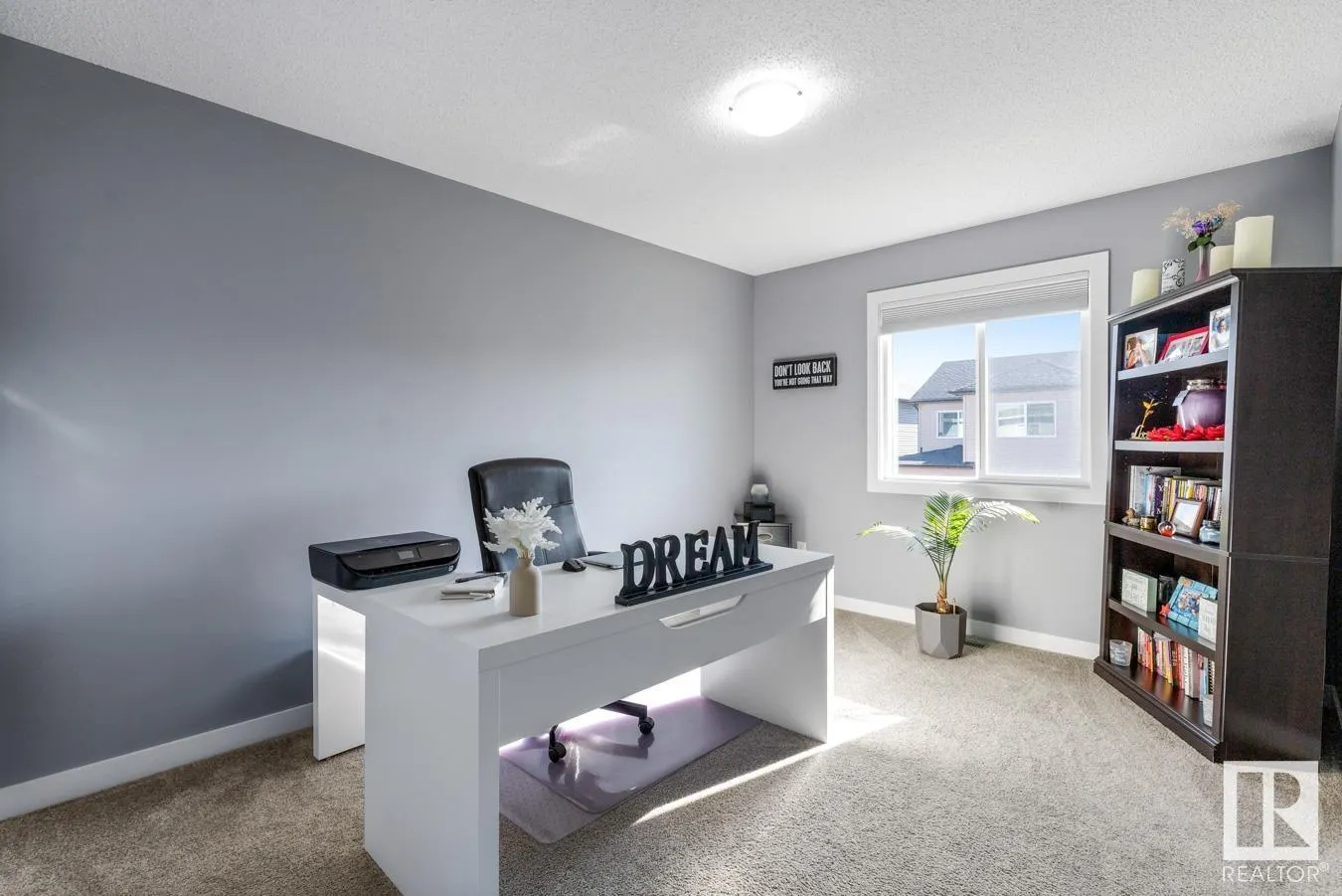 1009 BERG Place