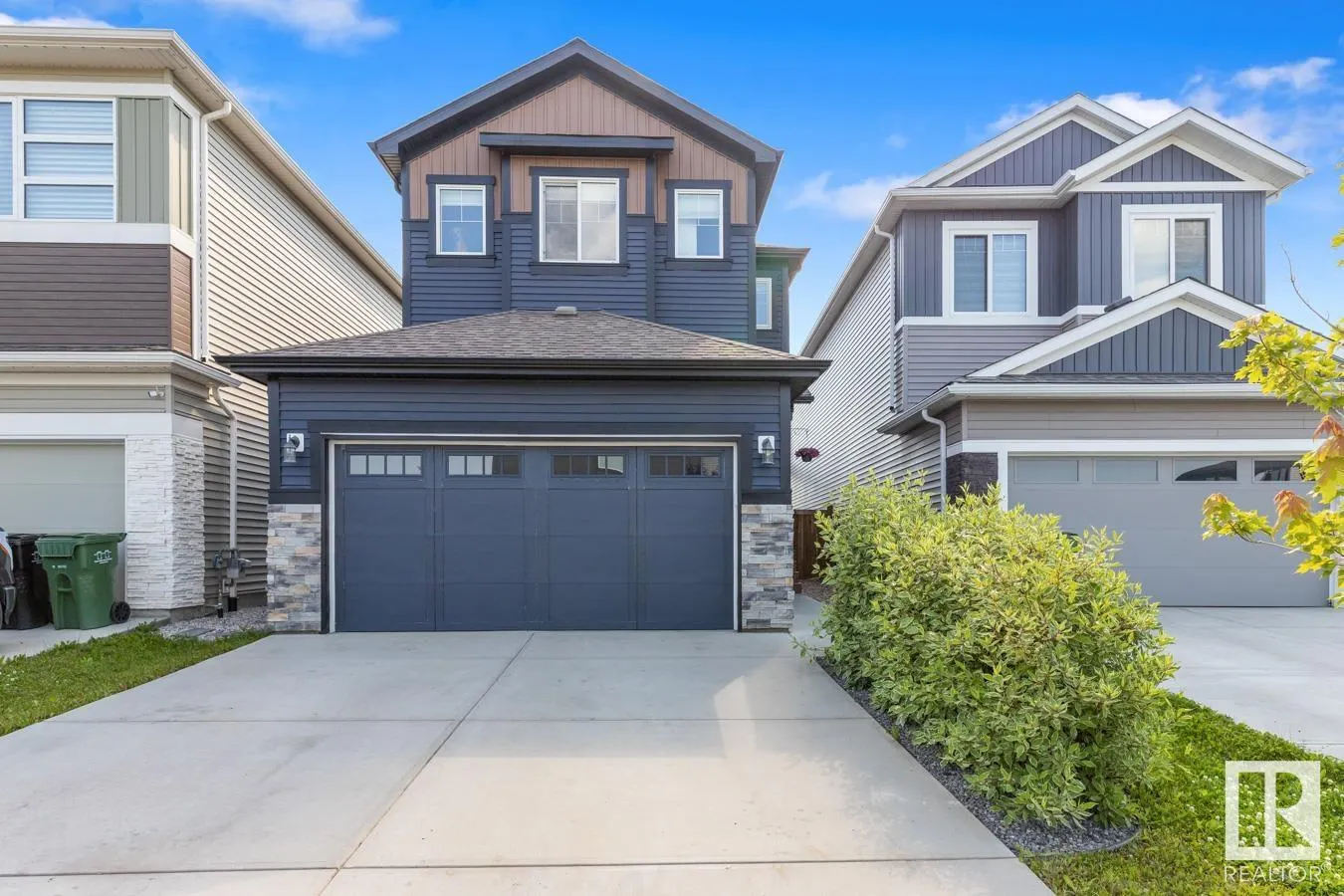 1009 BERG Place