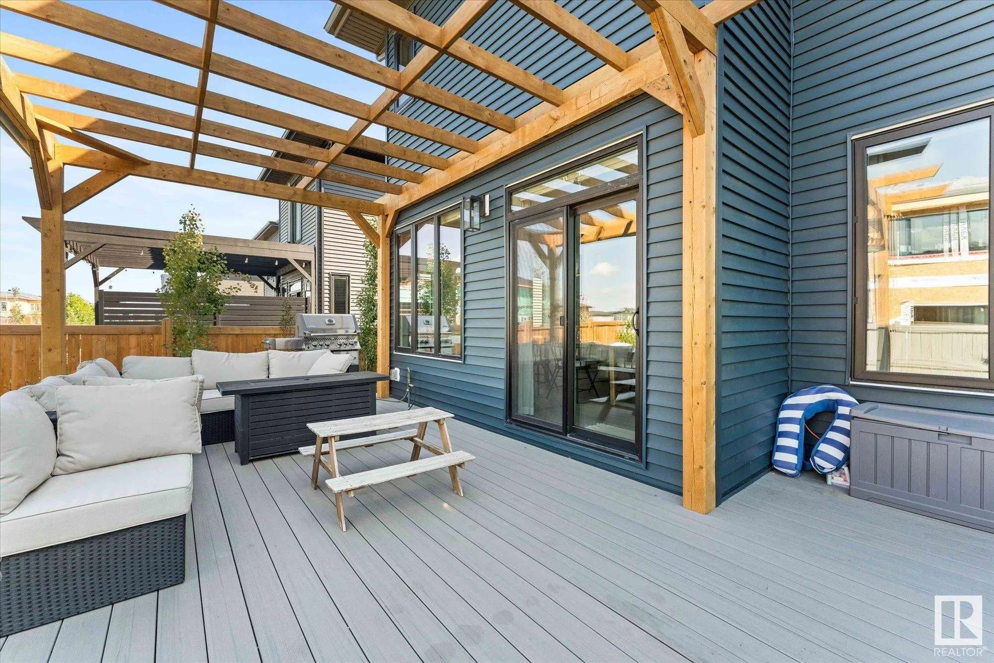 6828 KNOX Loop