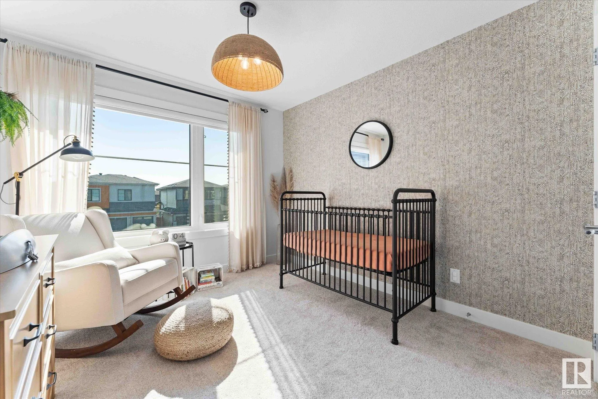 6828 KNOX Loop