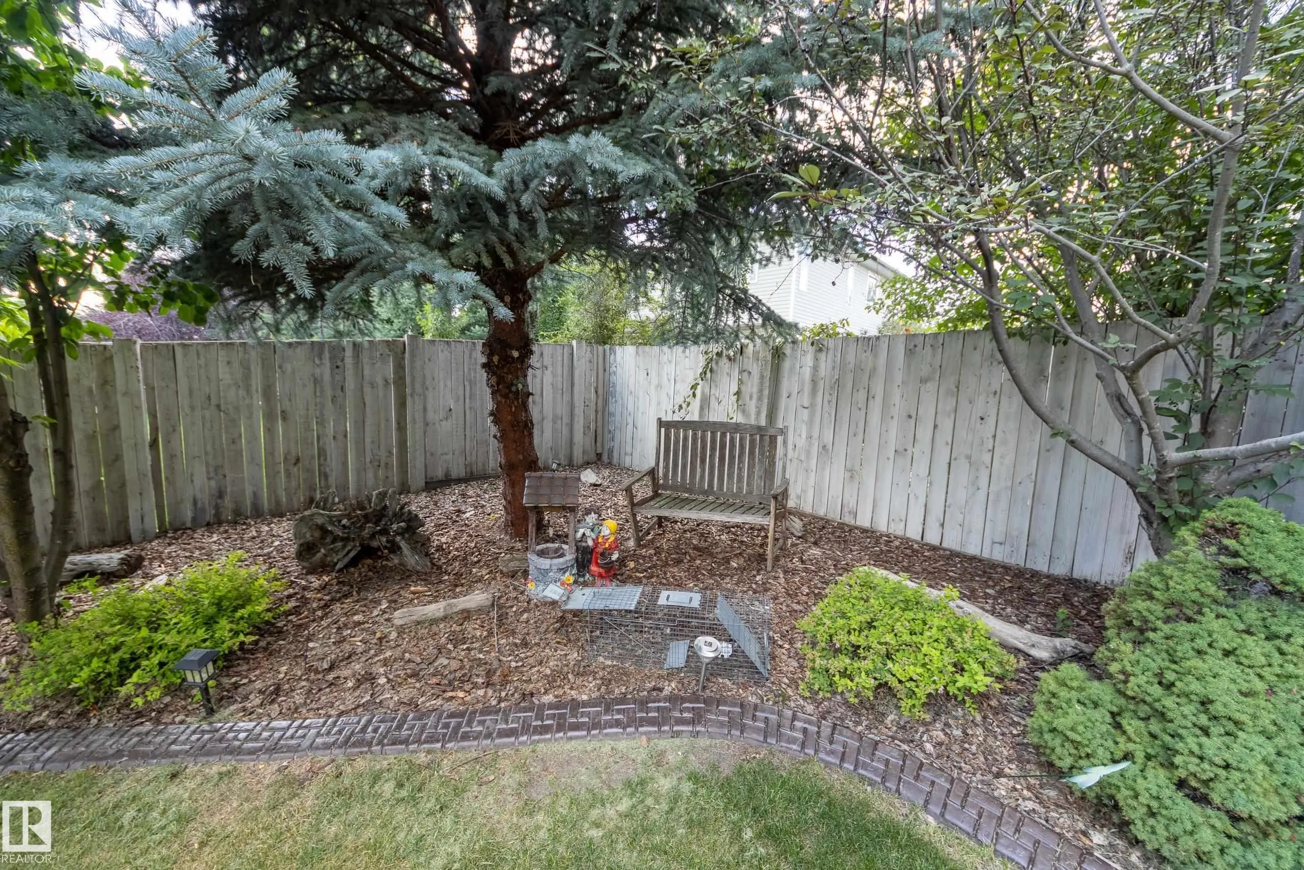 8 EMBER Court