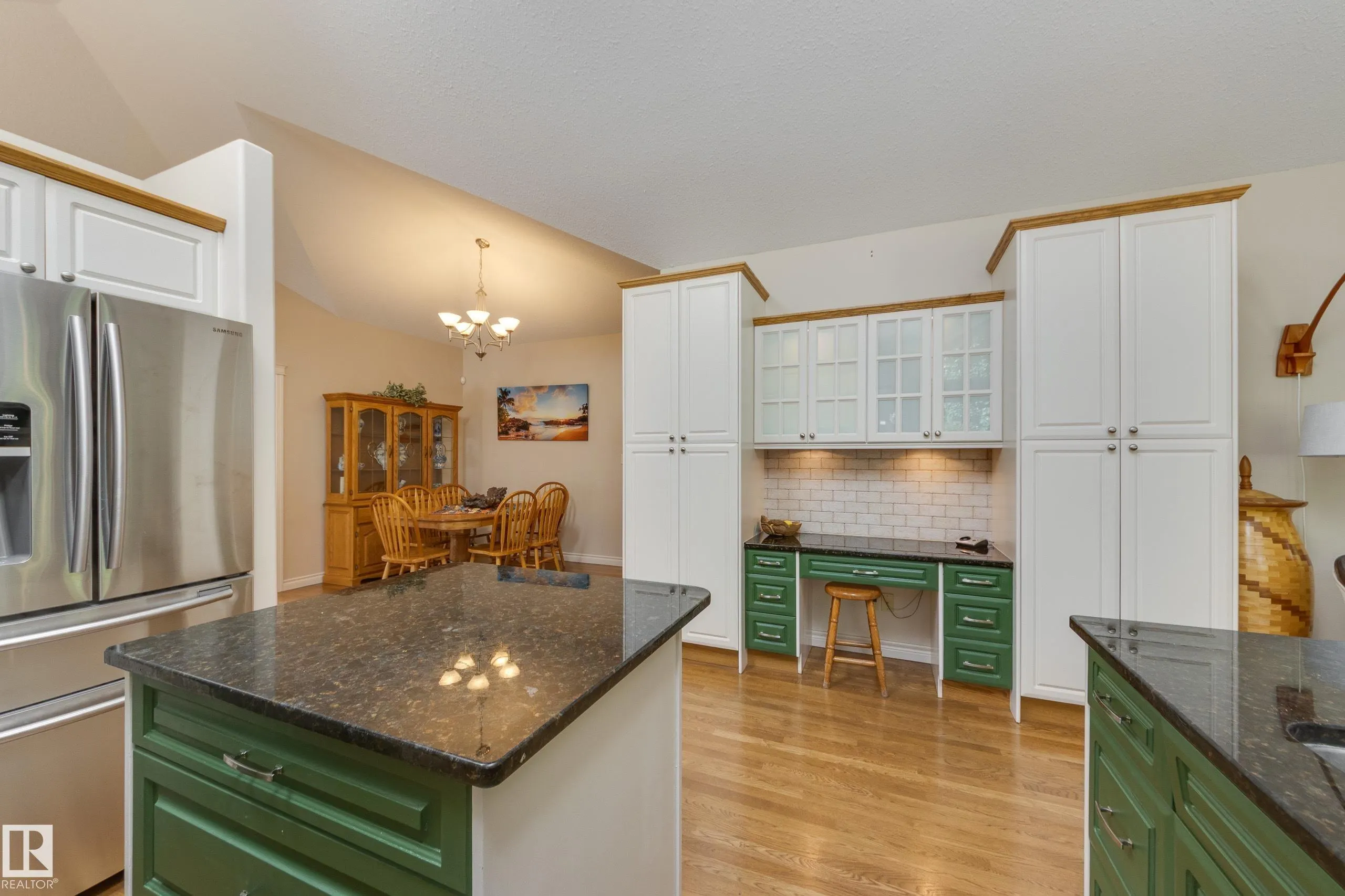 8 EMBER Court