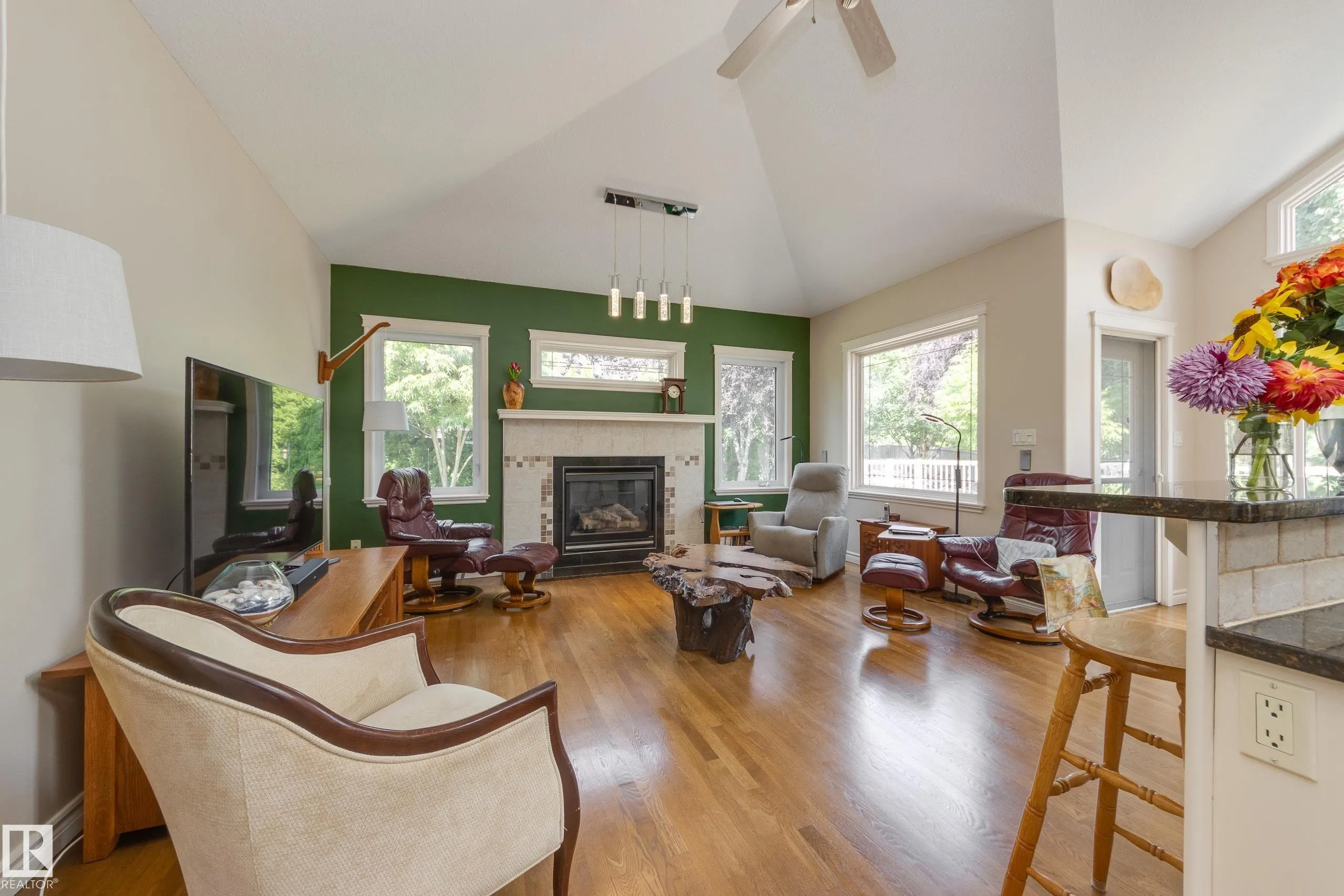 8 EMBER Court