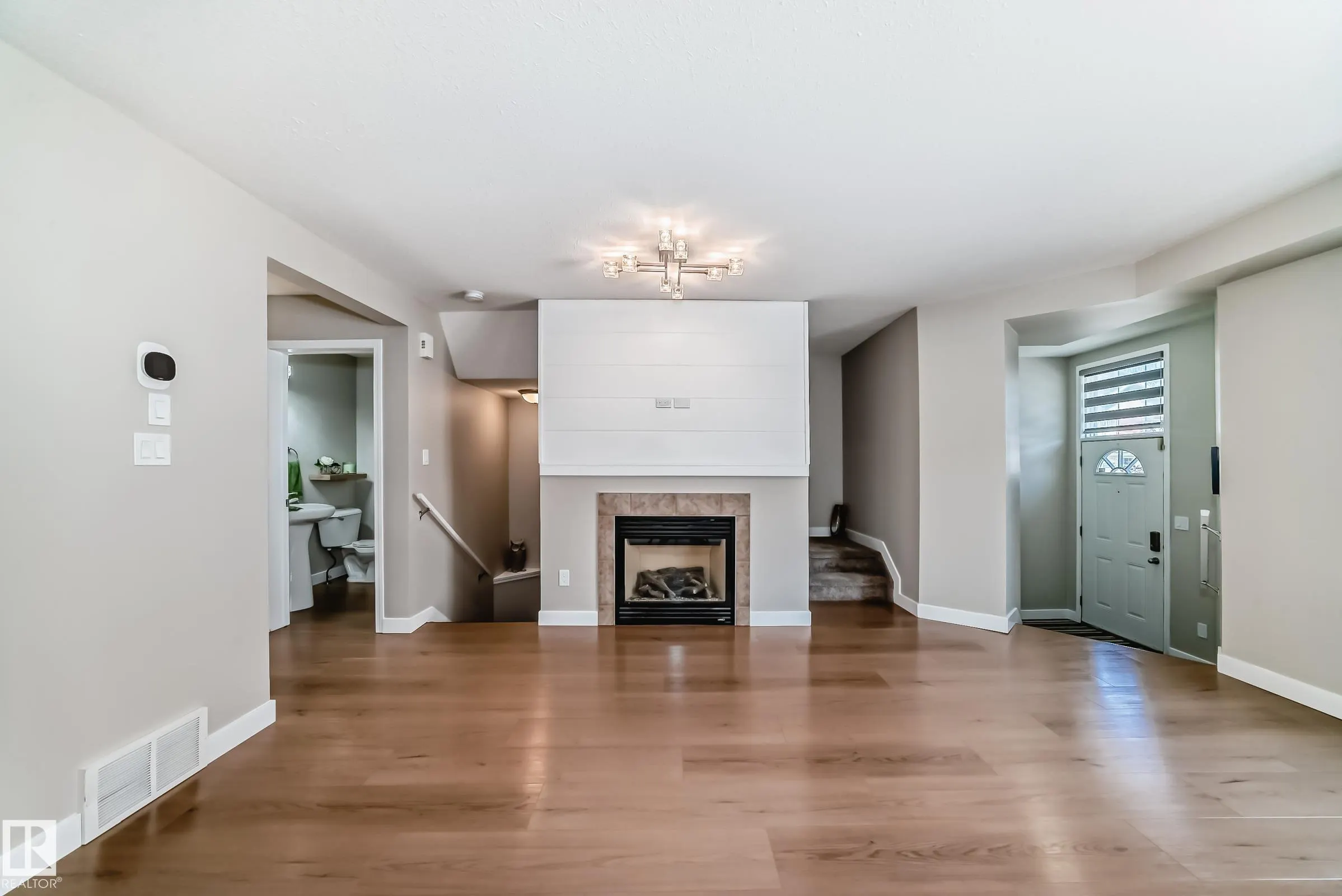 178 BRIDGEPORT Boulevard