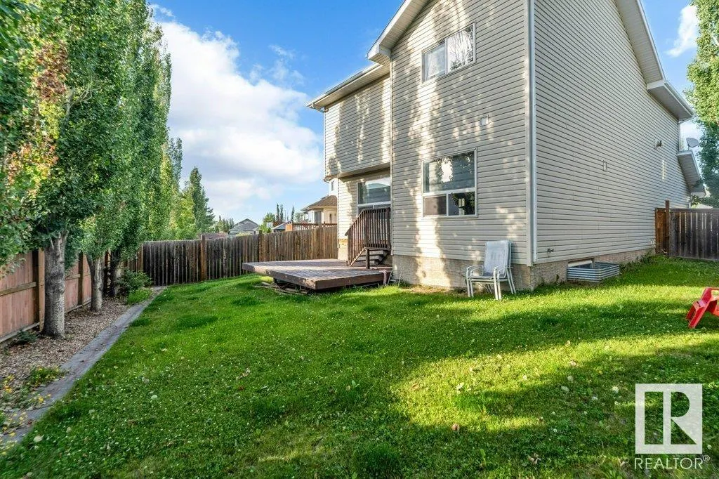 123 CHAMPLAIN Place