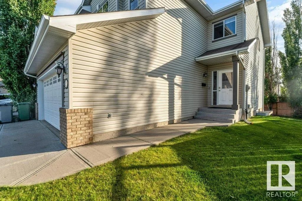 123 CHAMPLAIN Place
