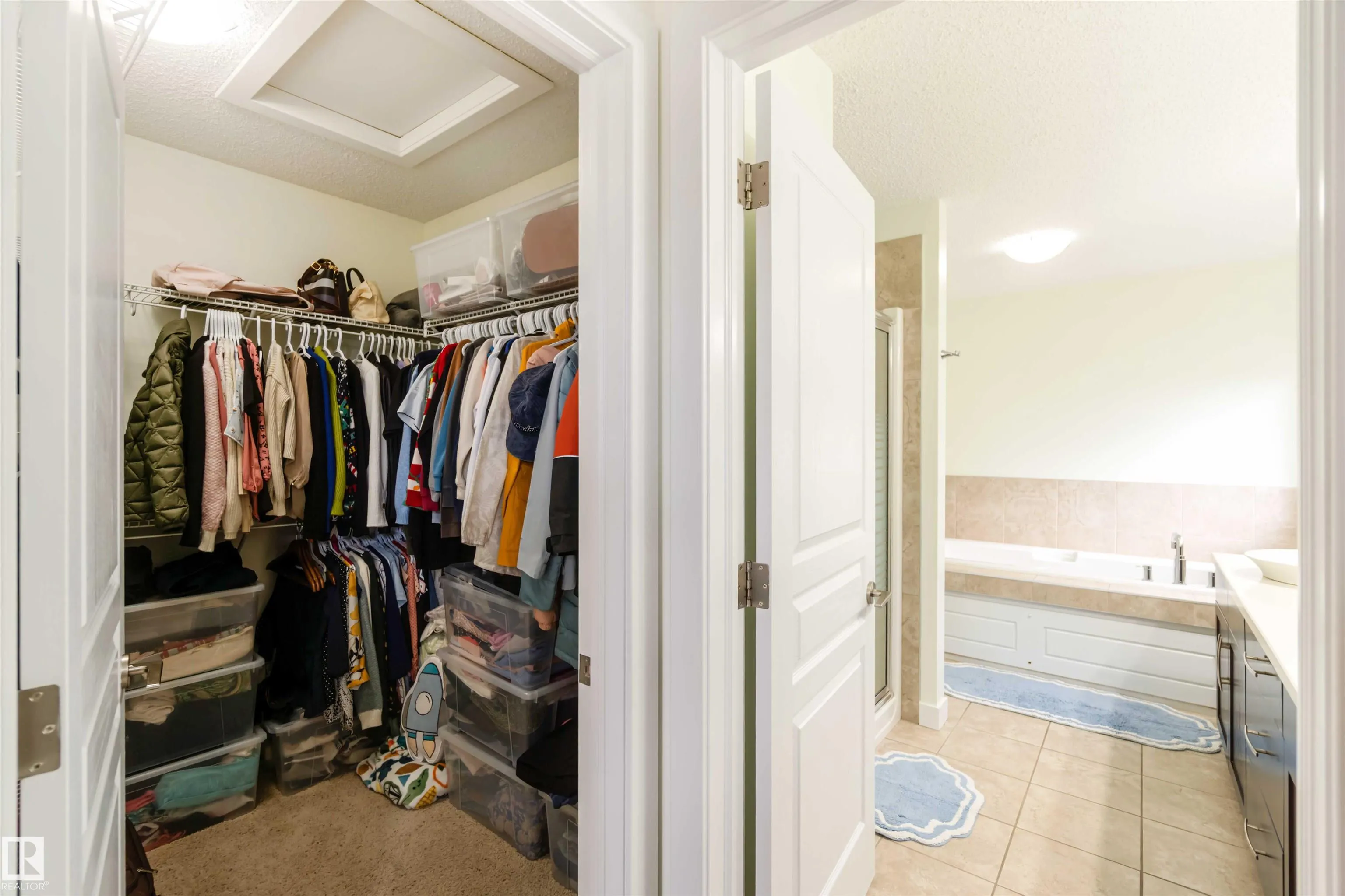 6719 SPEAKER Place