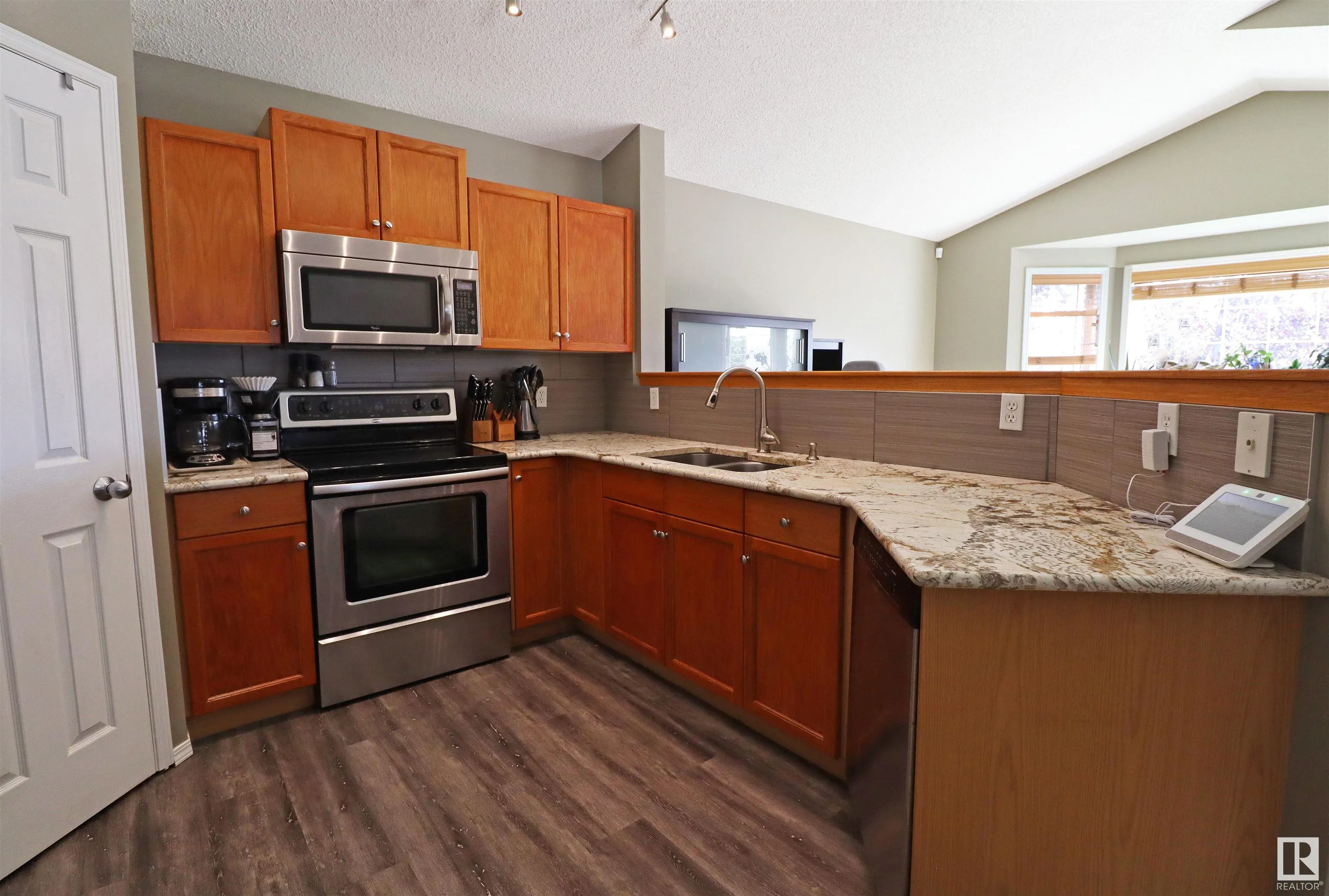 1778 Turvey Bend