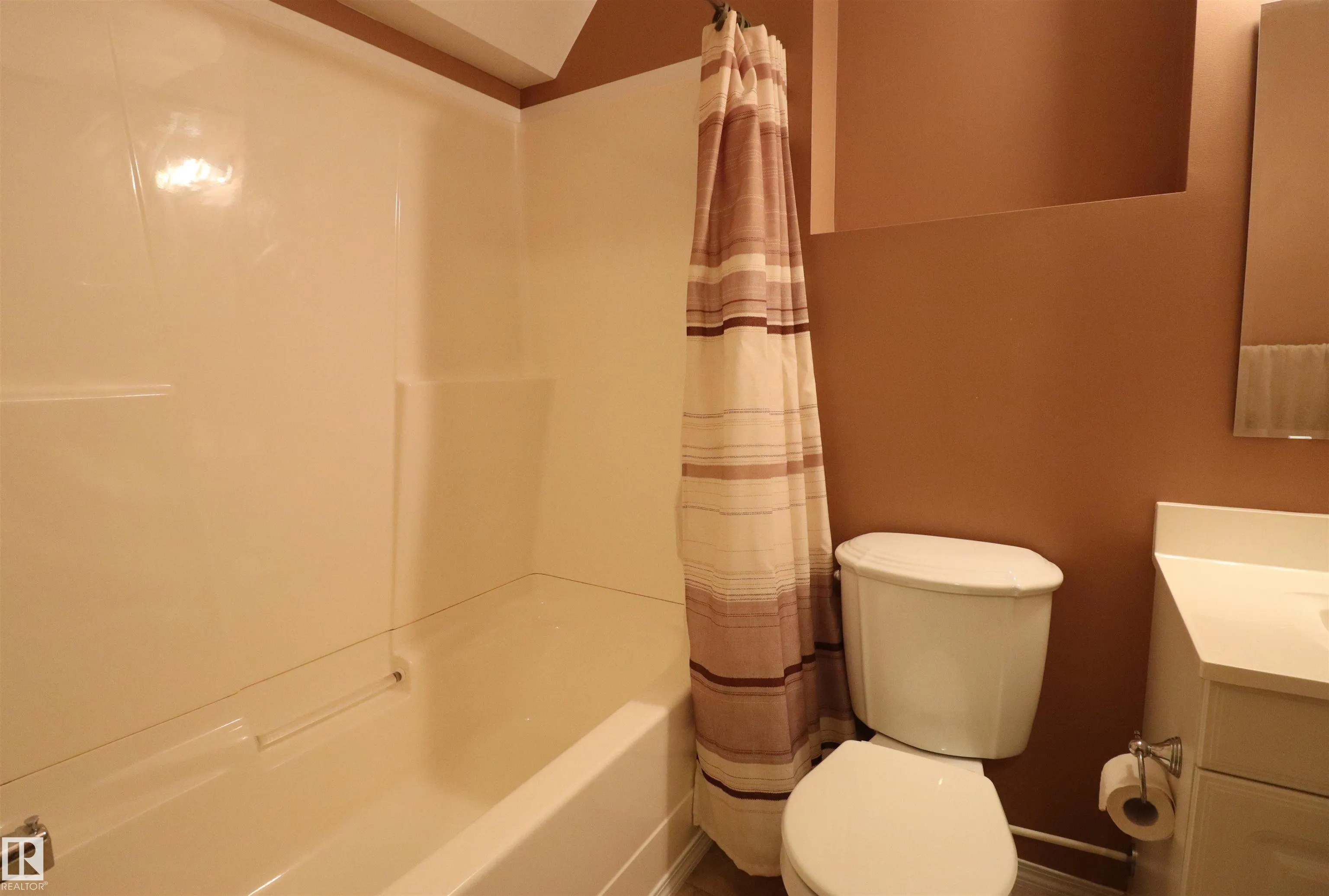 1778 Turvey Bend