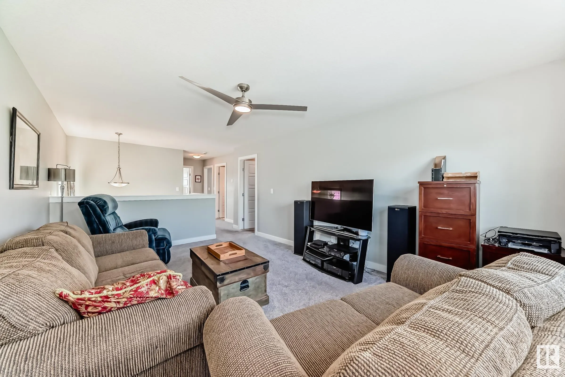 71 ROSEMOUNT Boulevard