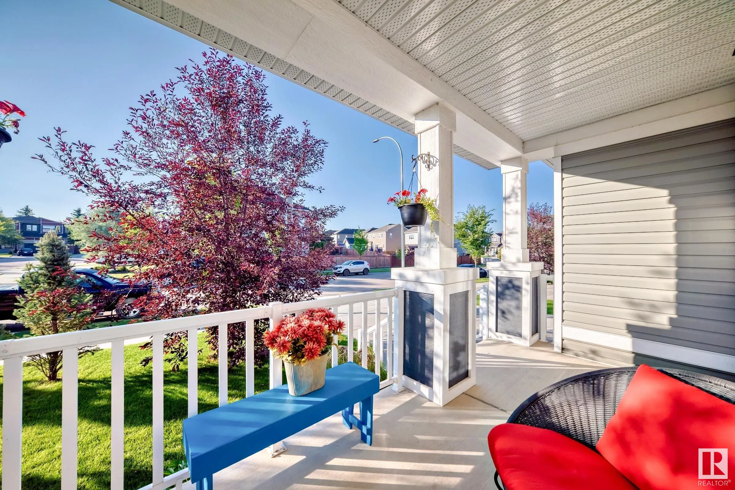 71 ROSEMOUNT Boulevard