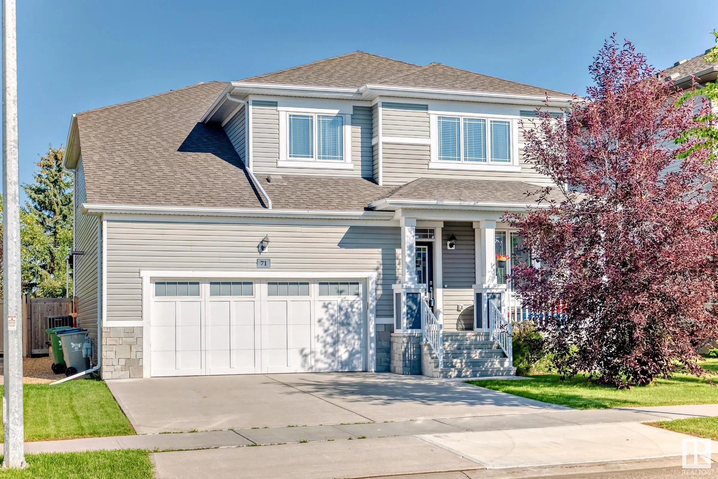 71 ROSEMOUNT Boulevard