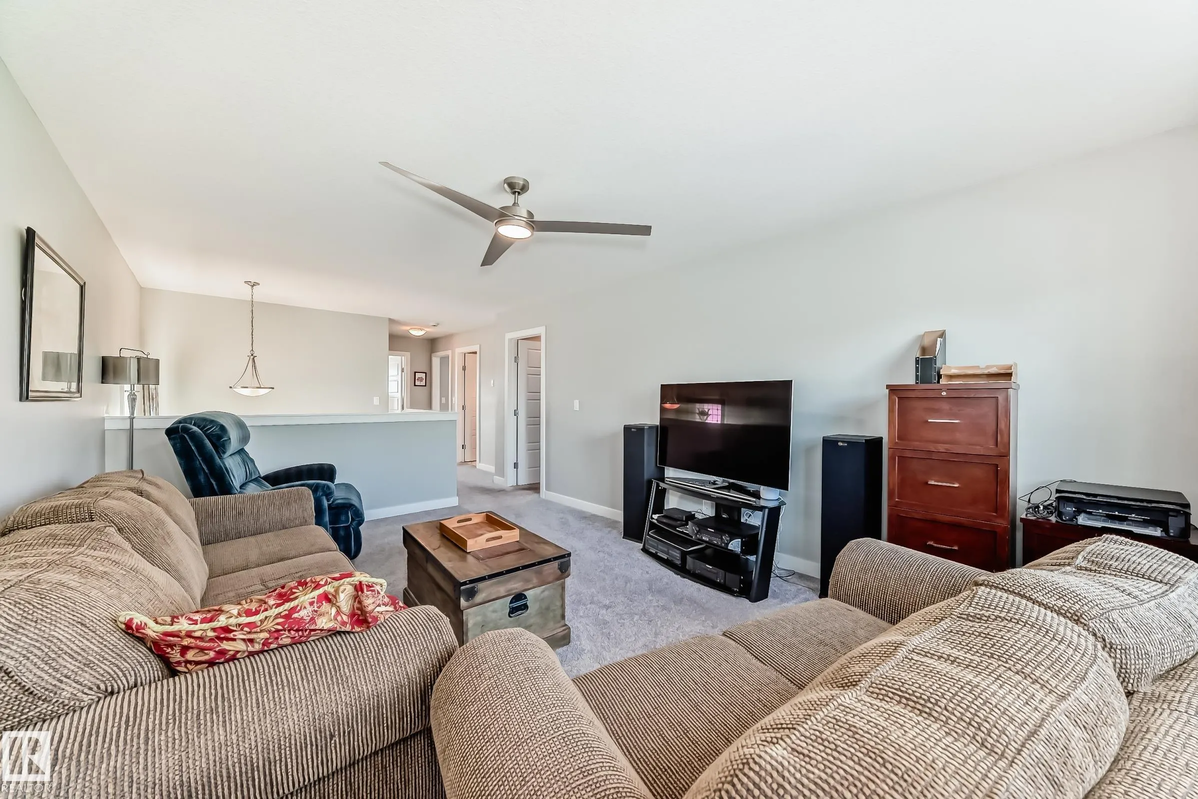 71 ROSEMOUNT Boulevard
