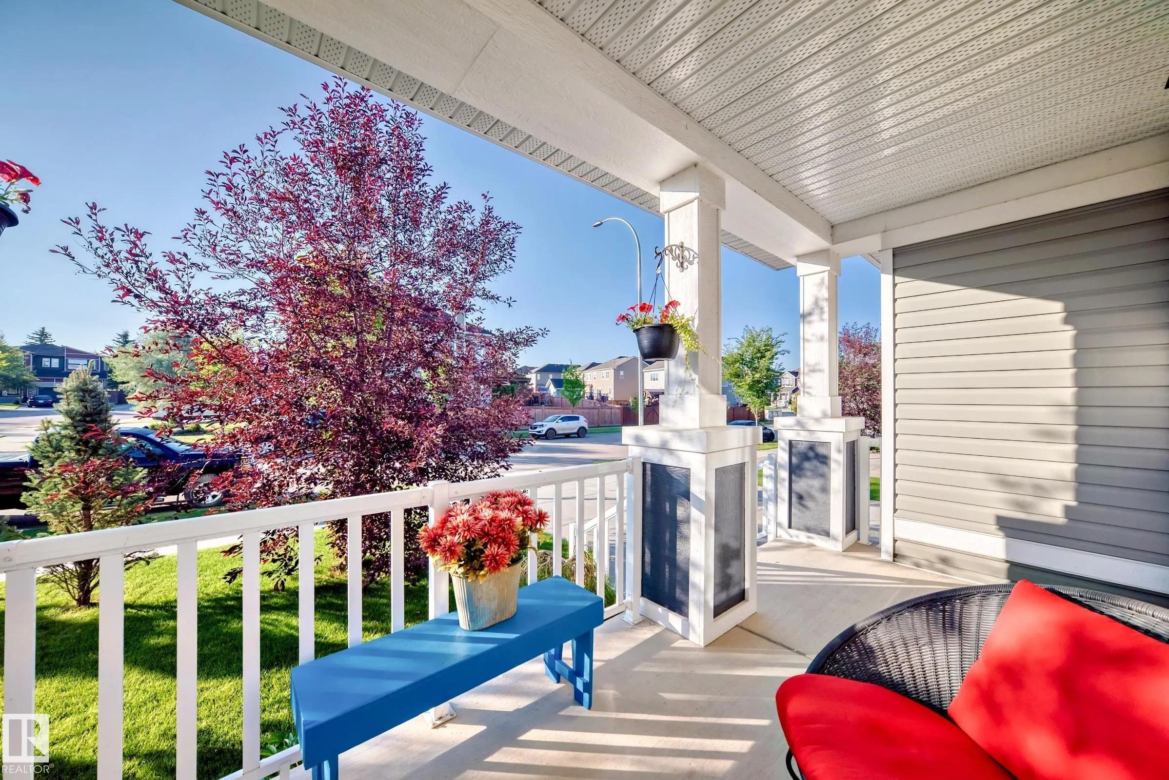 71 ROSEMOUNT Boulevard