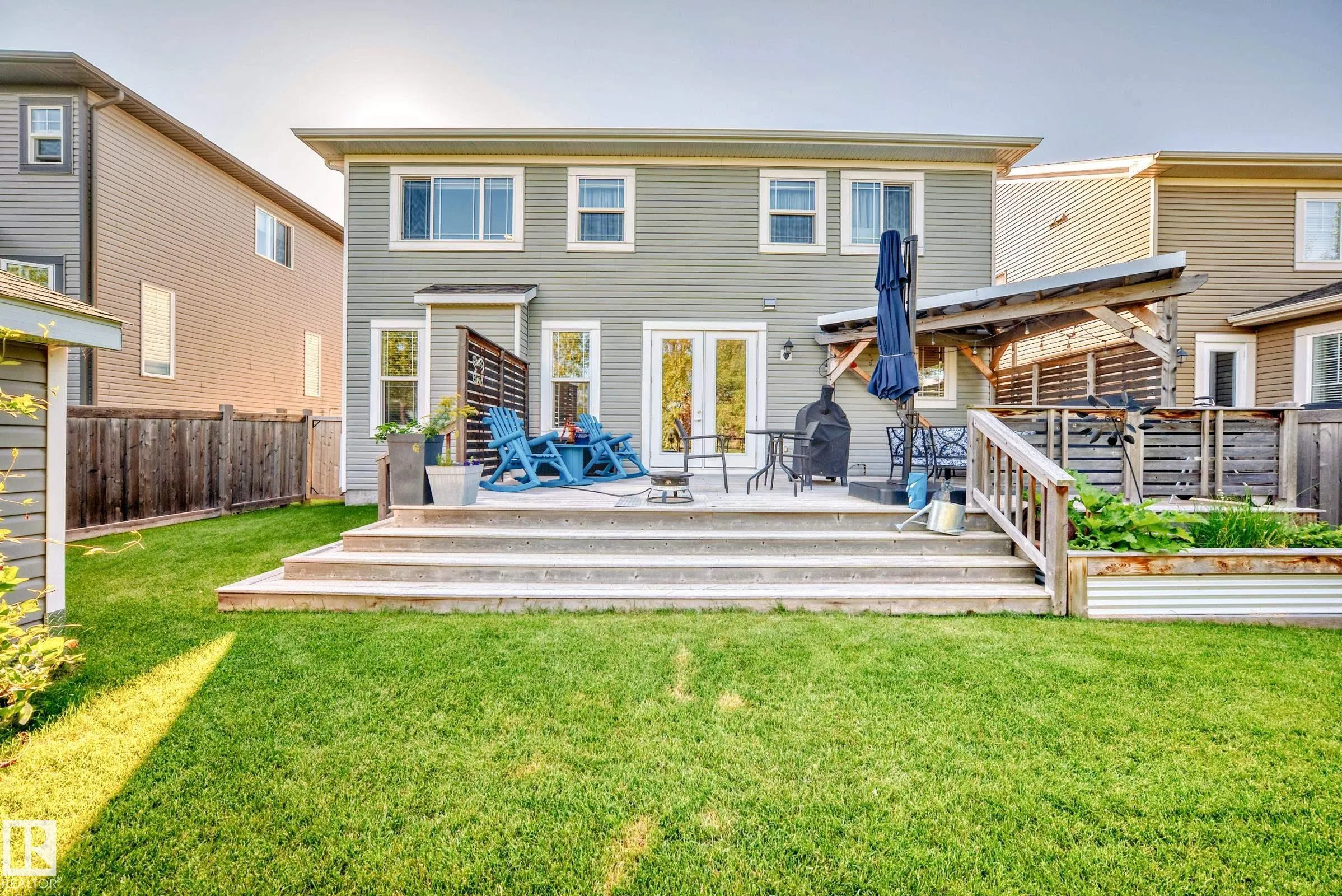 71 ROSEMOUNT Boulevard