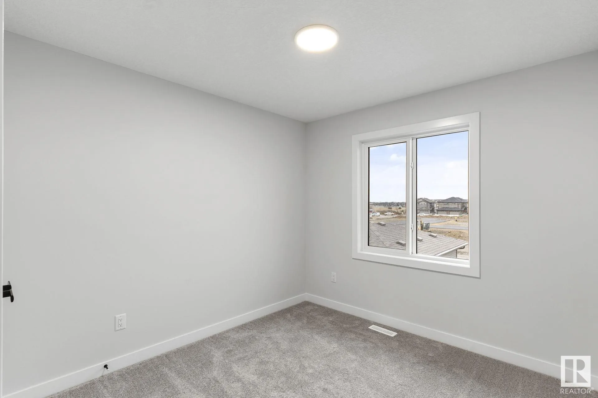 11 SERENO Lane