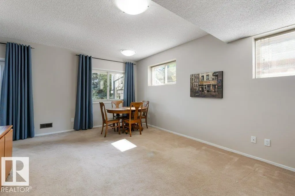 42 IRONWOOD Drive