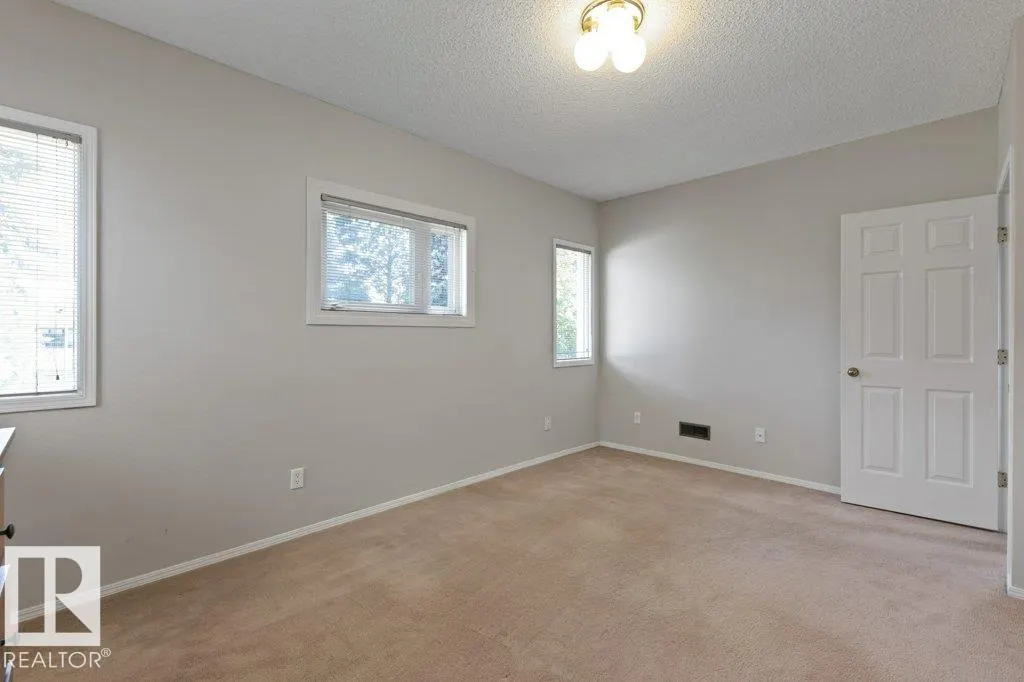 42 IRONWOOD Drive