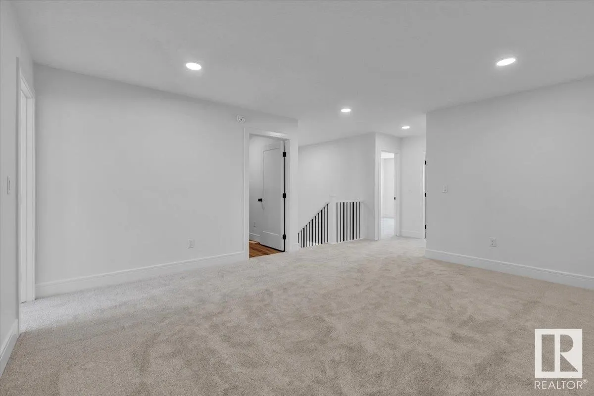 22 SERENO Lane