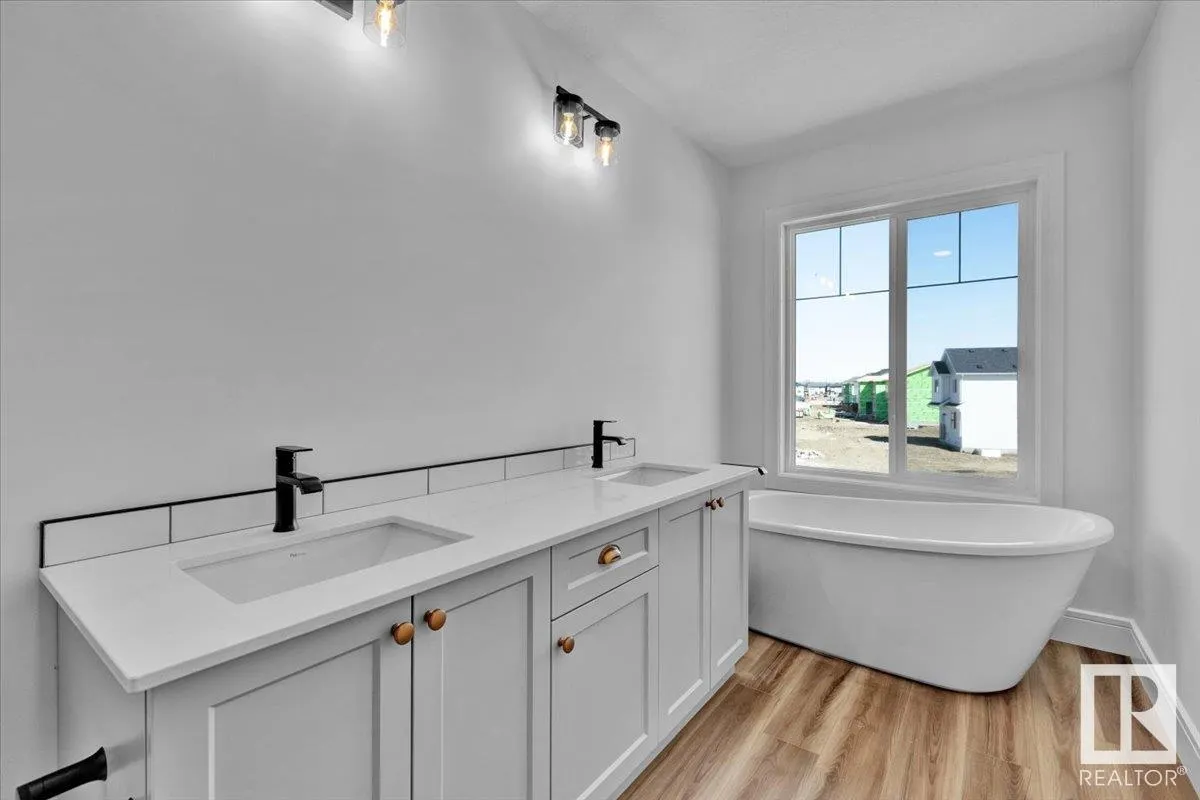 22 SERENO Lane
