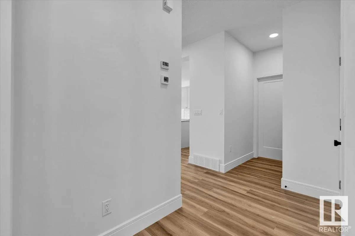 22 SERENO Lane