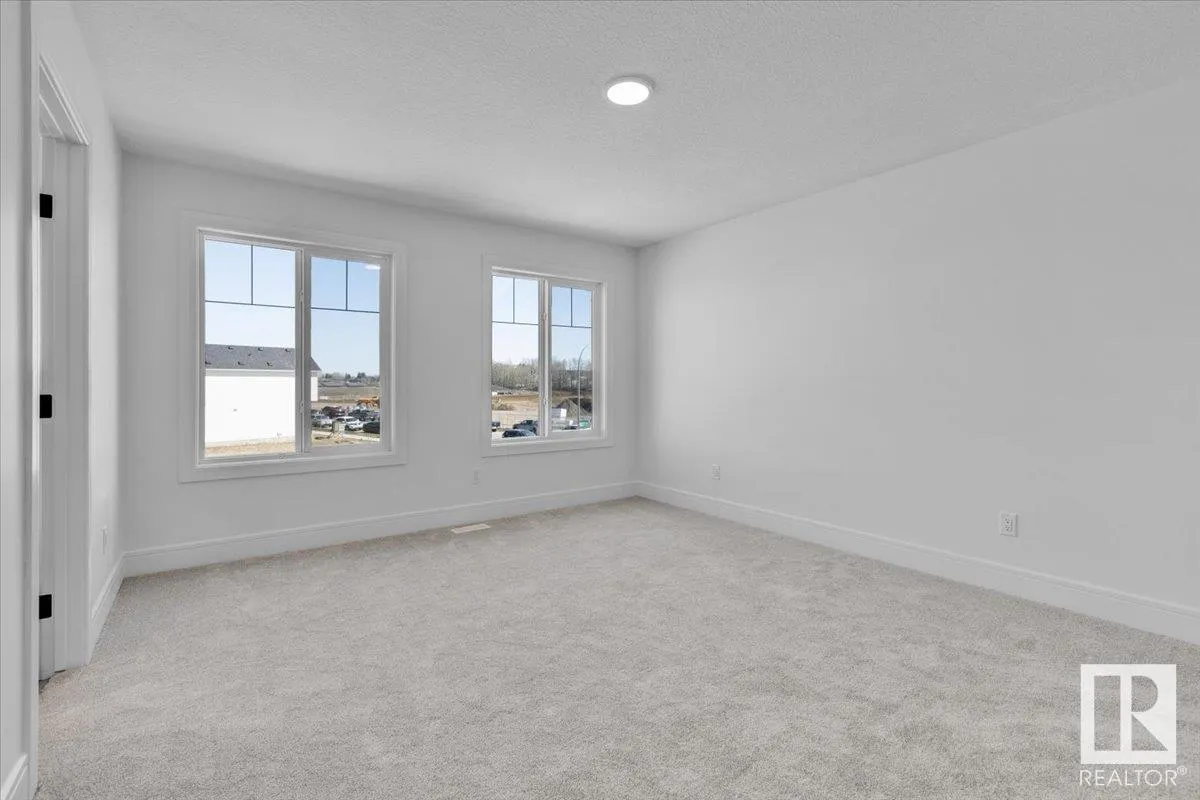 167 Caledon Crescent