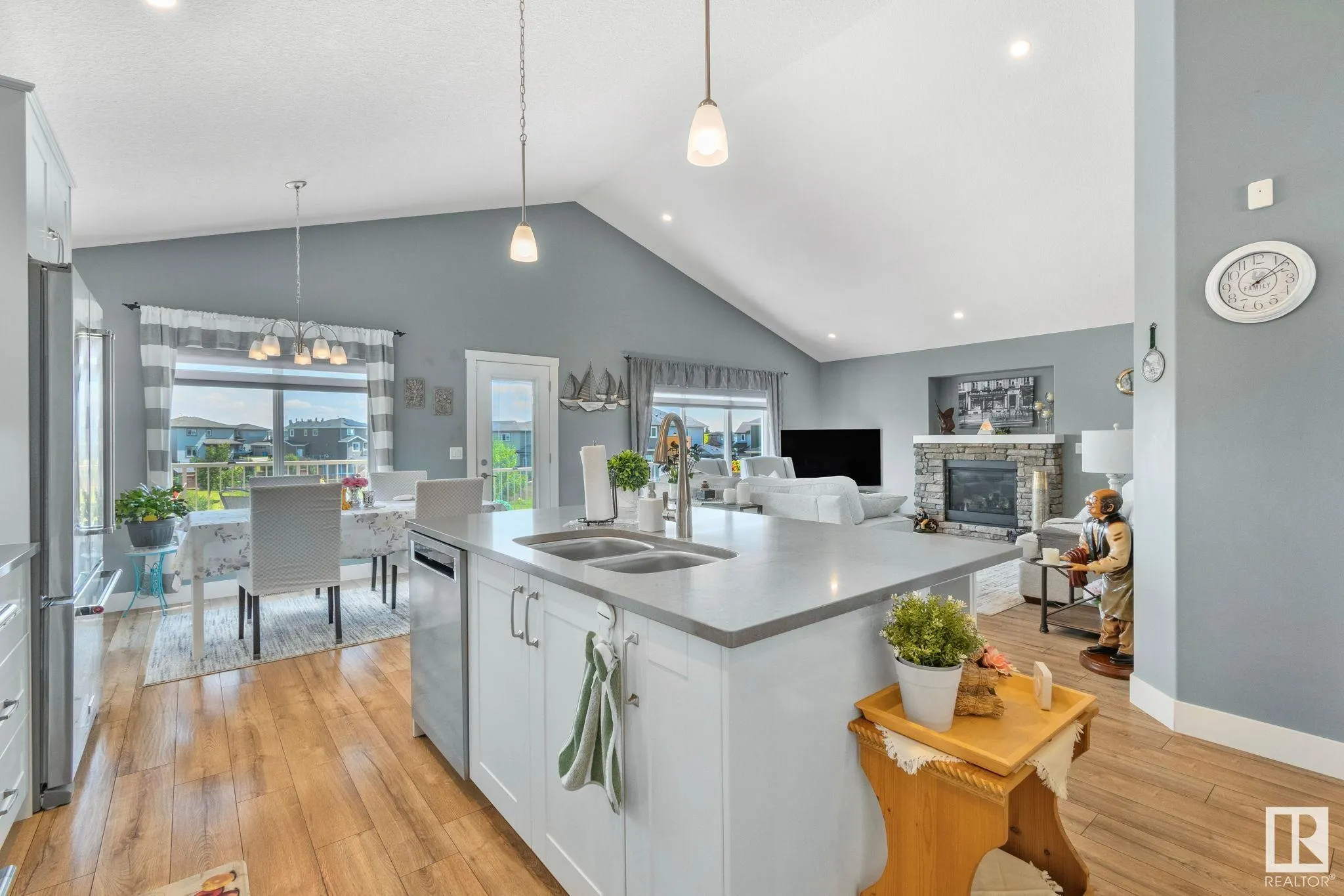 17 Southbridge Drive