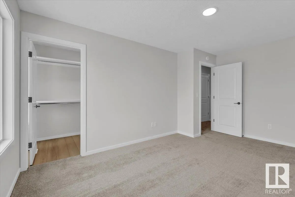1142 SOUTH CREEK Wynd