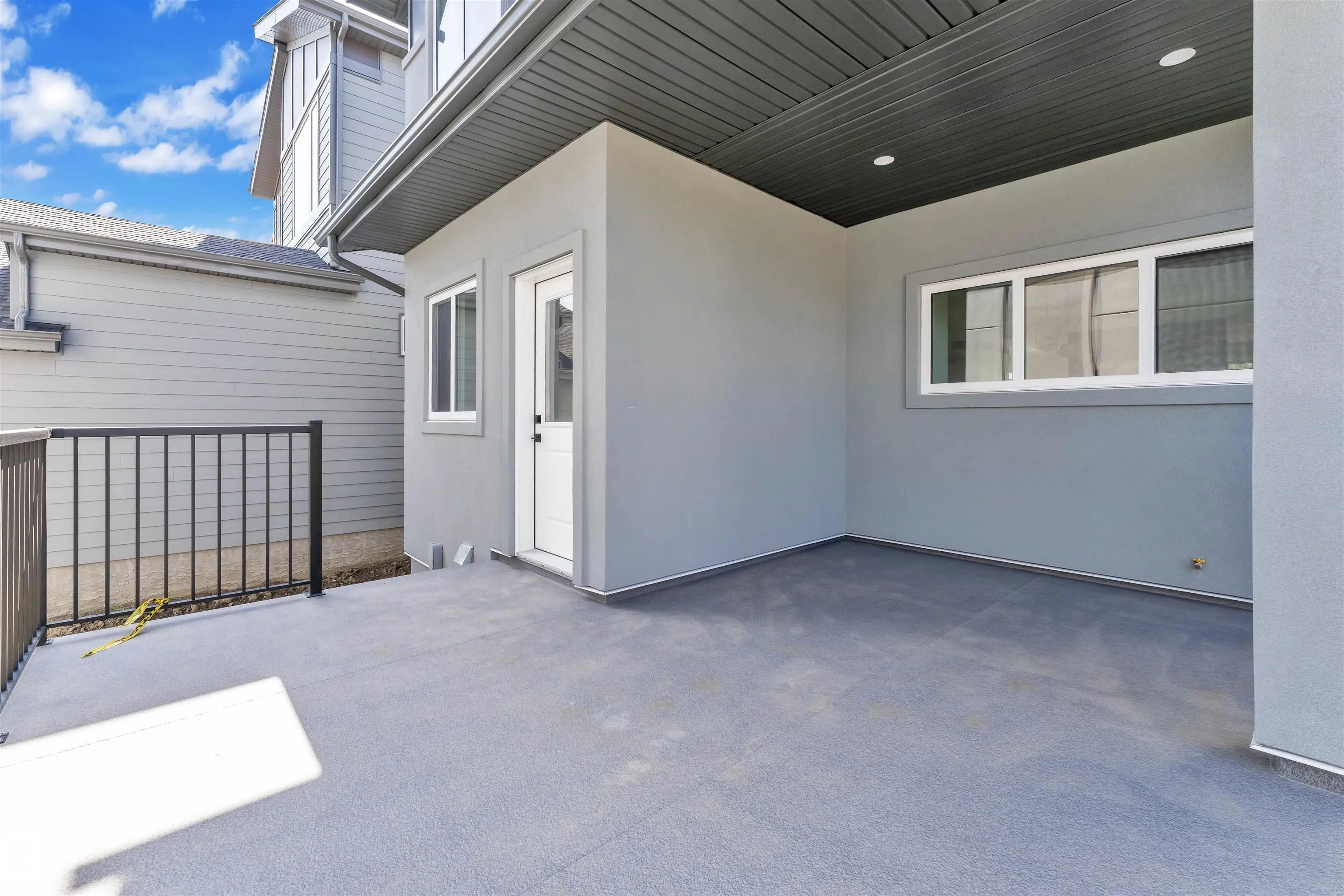 6107 CRAWFORD Drive