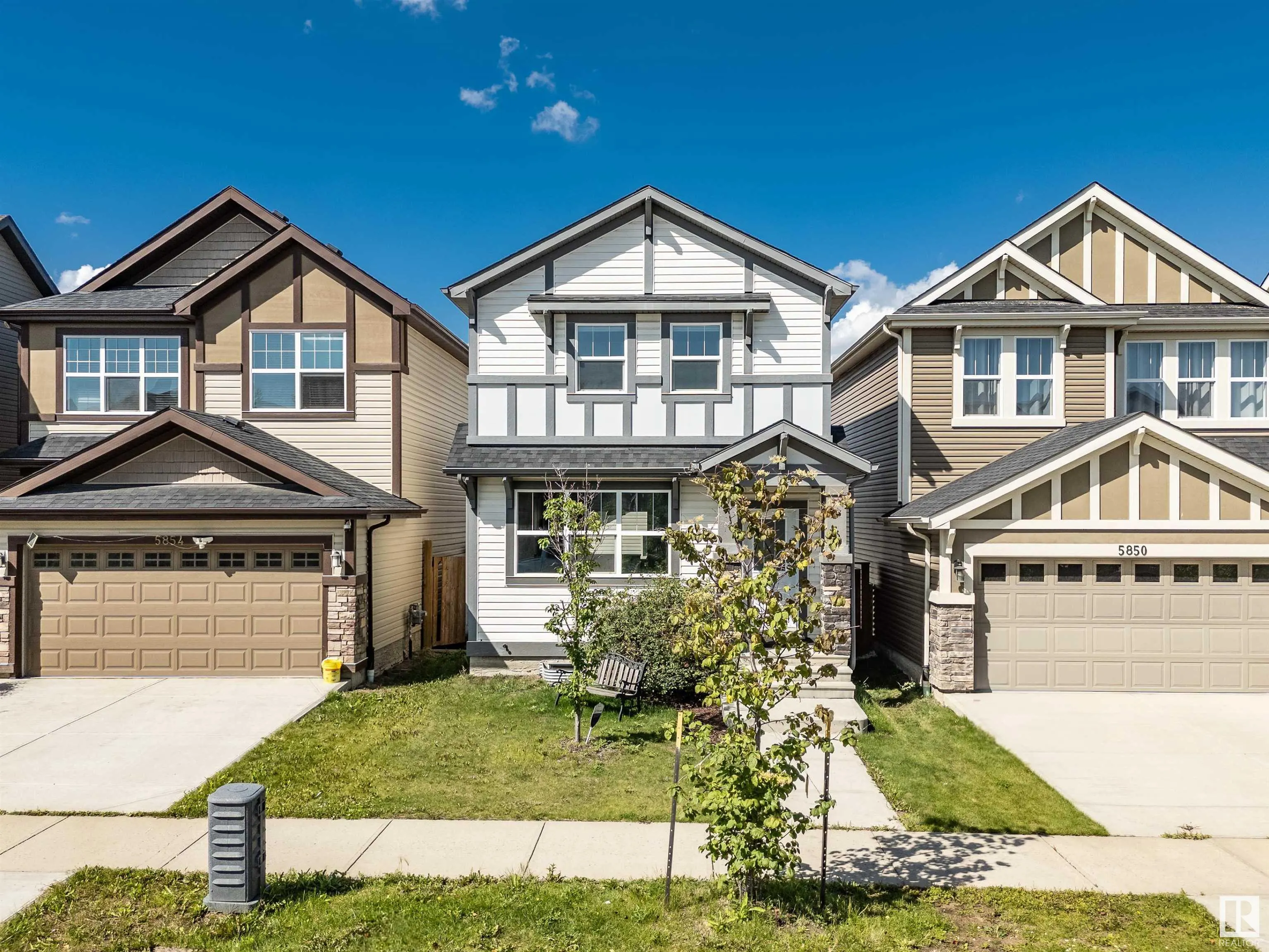 5852 ANTHONY Crescent