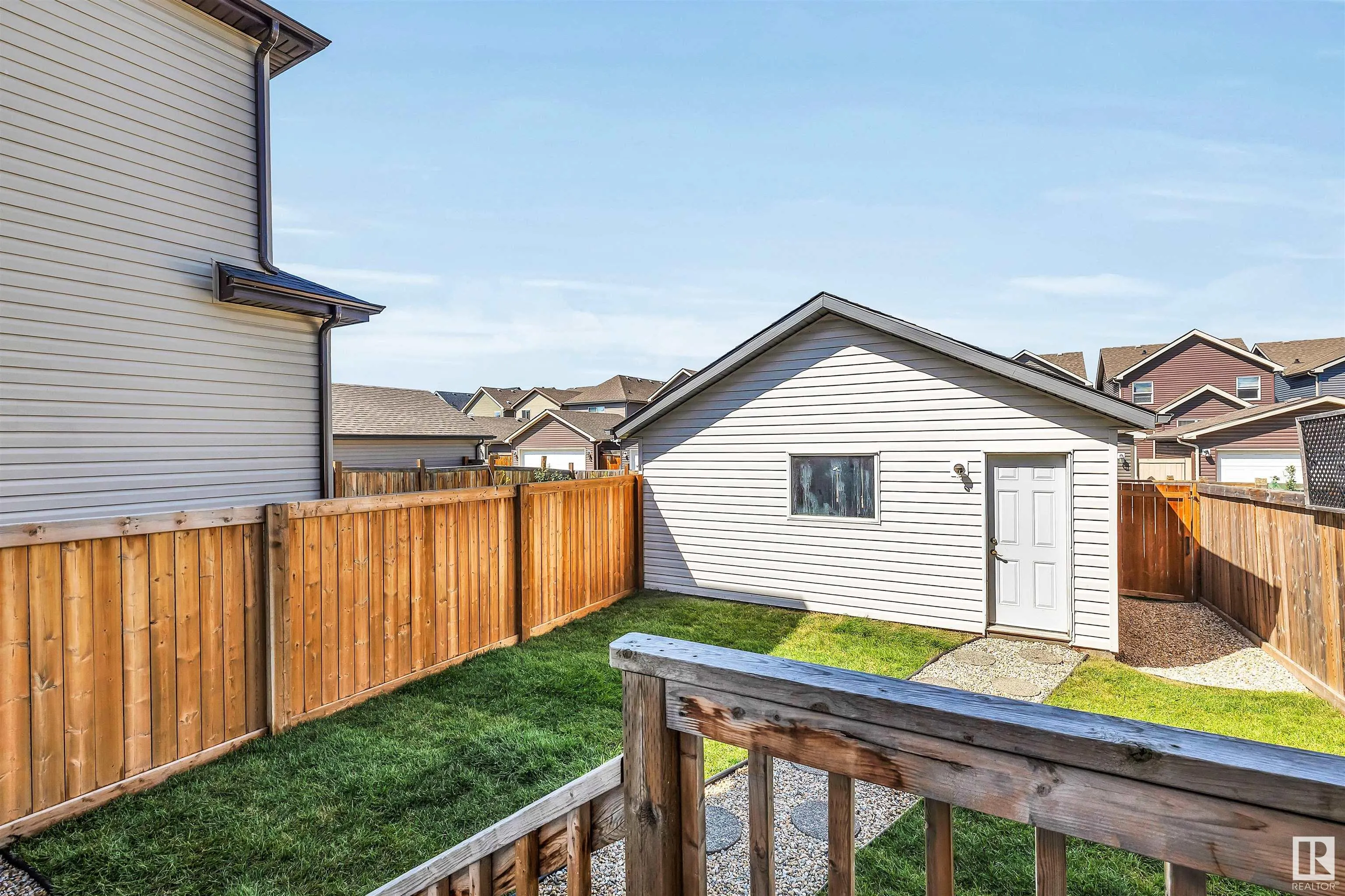 5852 ANTHONY Crescent