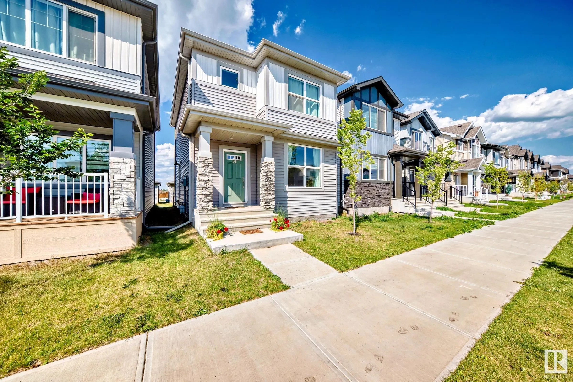54 Sienna Blvd