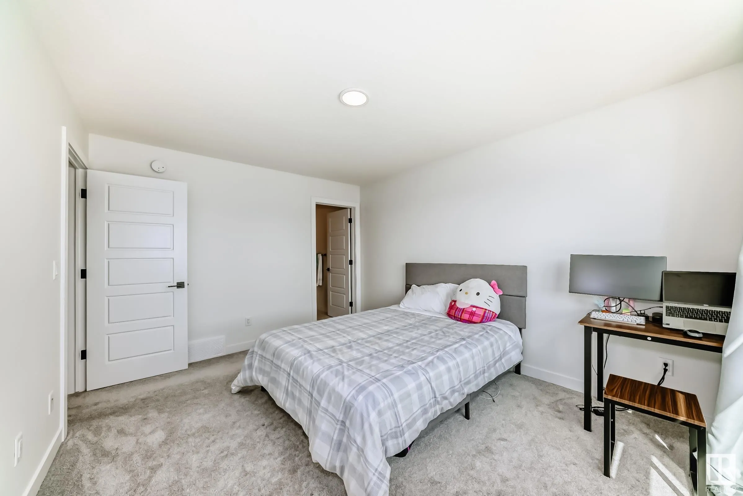 54 Sienna Blvd