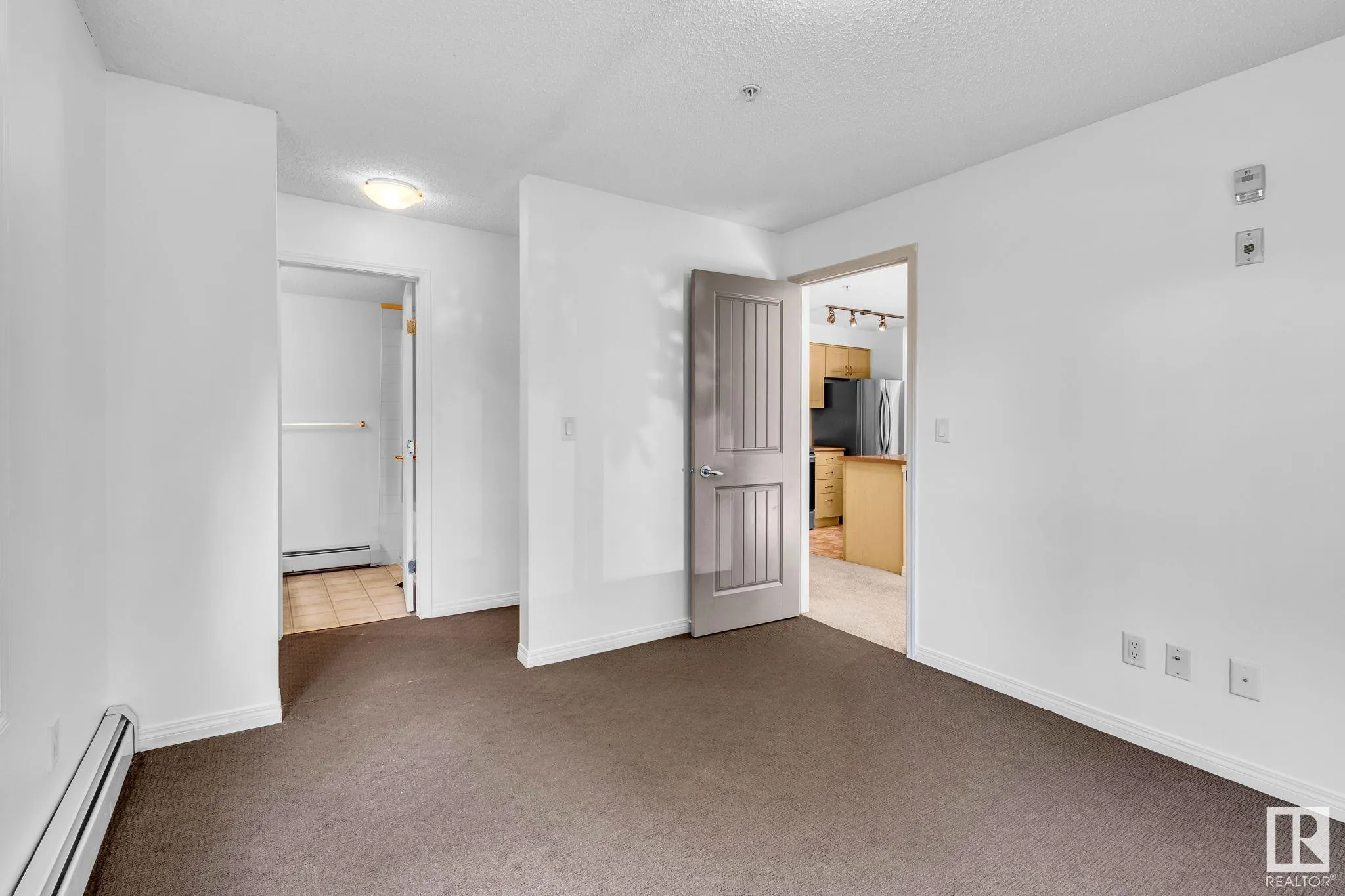13907 136 Street