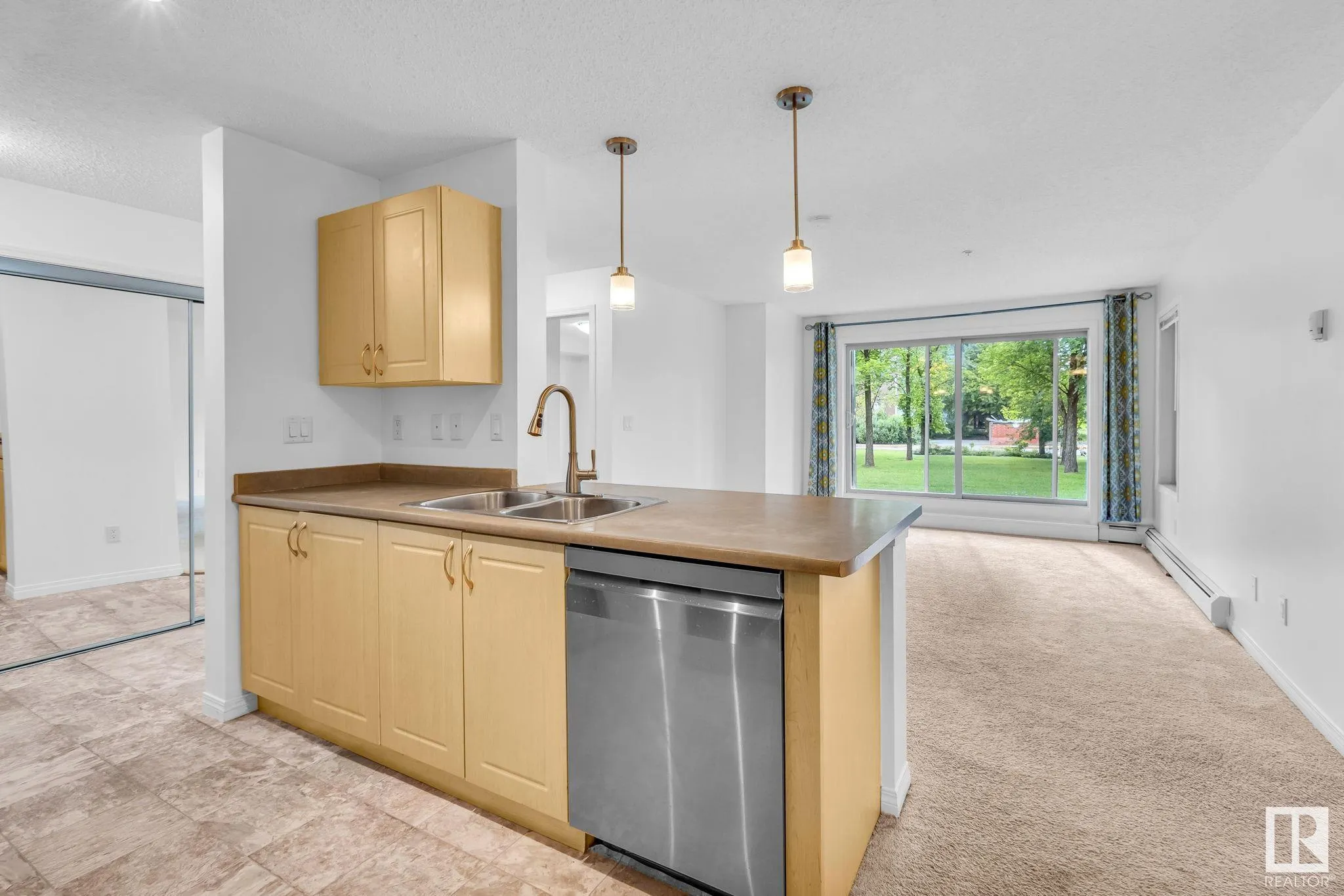 13907 136 Street