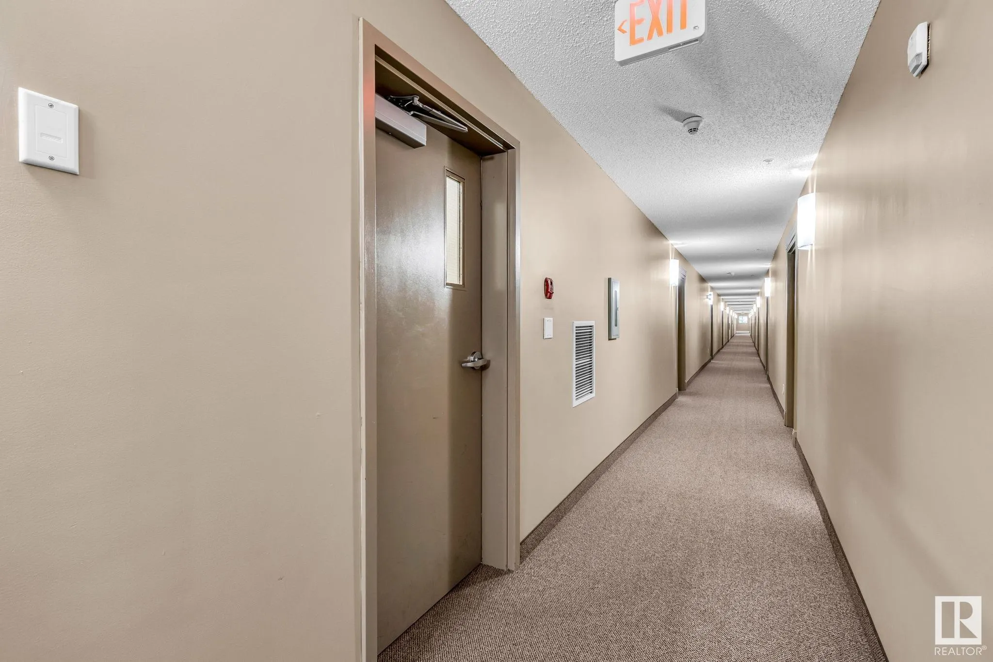 13907 136 Street